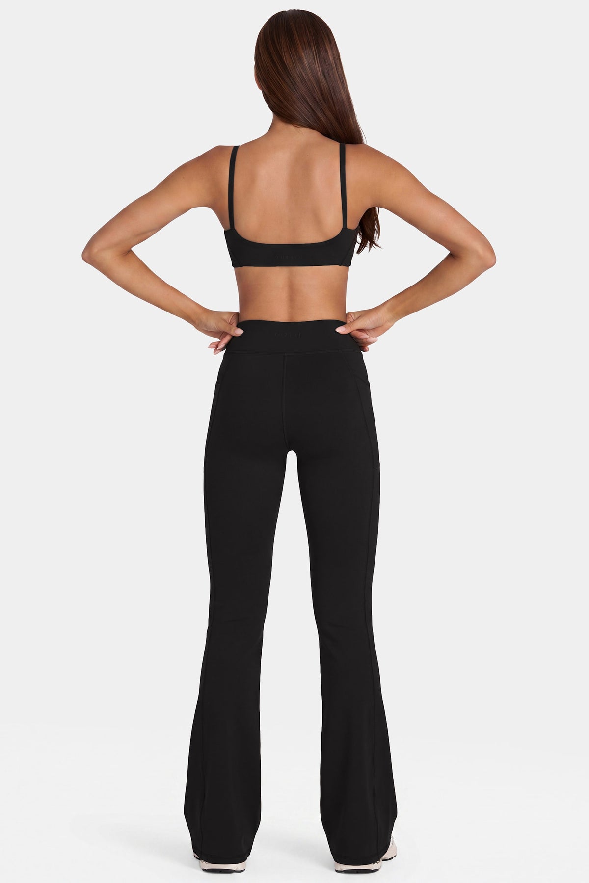 ⁣⁢Soft Active V-Taillen Leggings mit ausgestelltem Bein in Schwarz⁤⁣ - 2