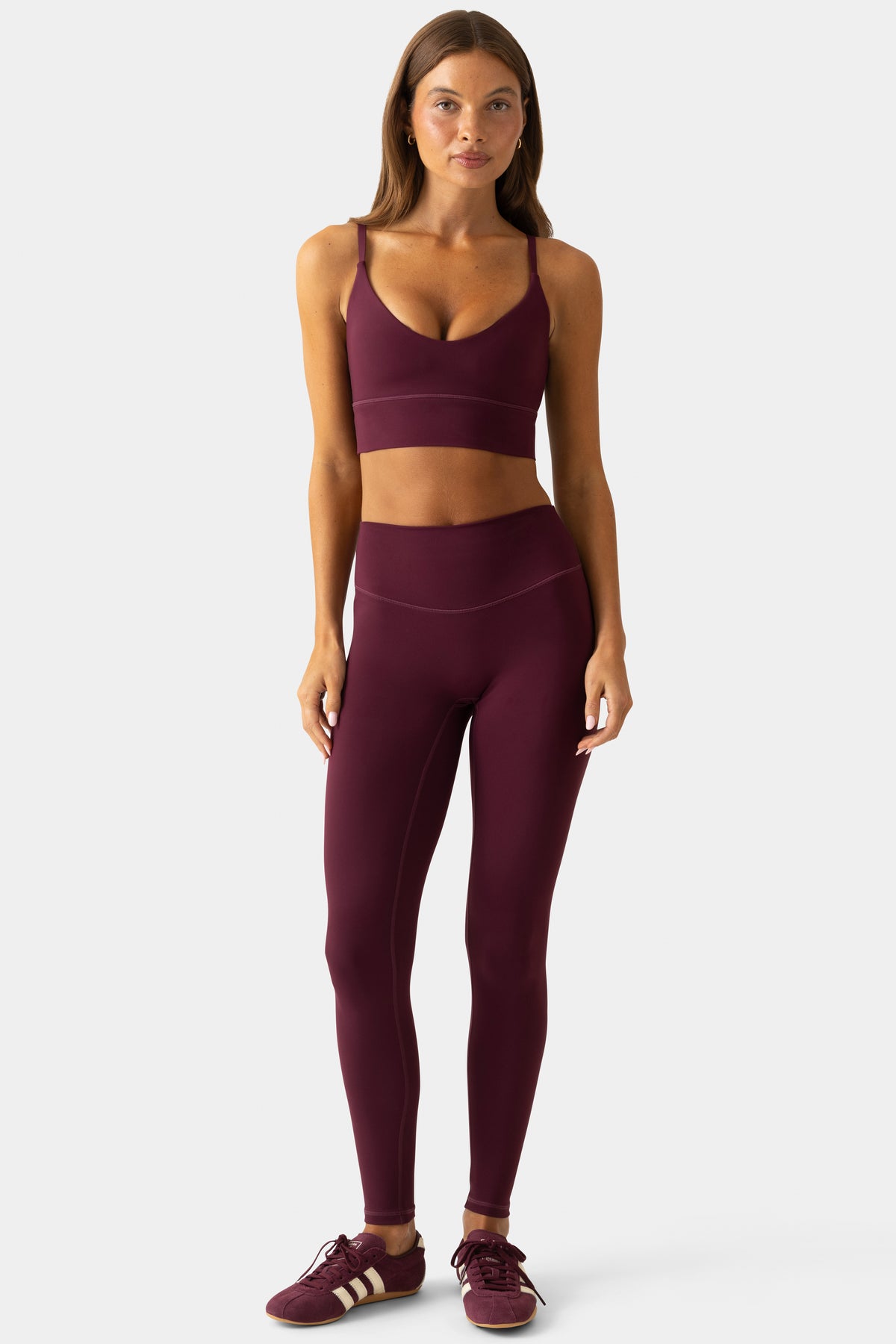⁣⁢Soft Active lange Leggings in Pflaume⁤⁣