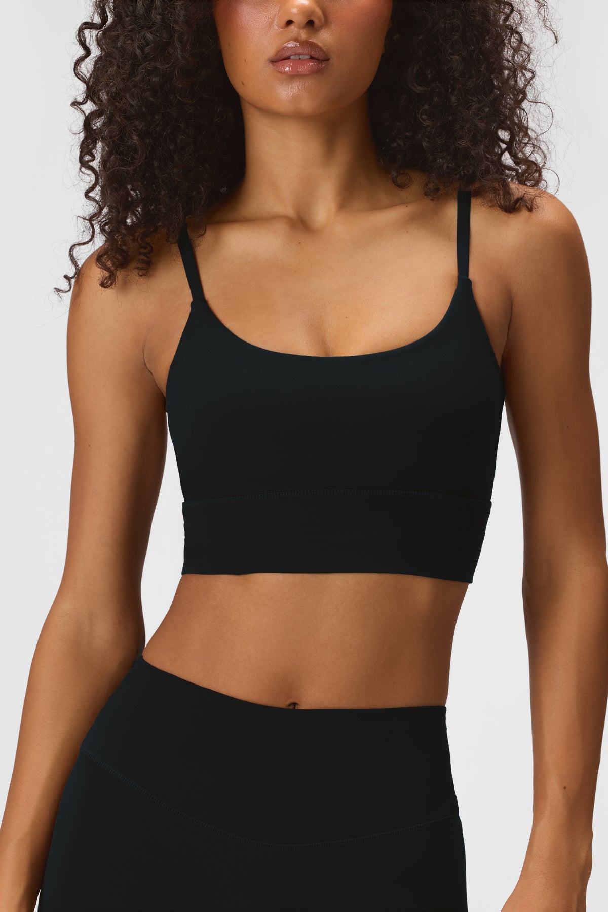 ⁣⁢Soft Active Sport-BH mit starkem Halt in Black⁤⁣ - 1