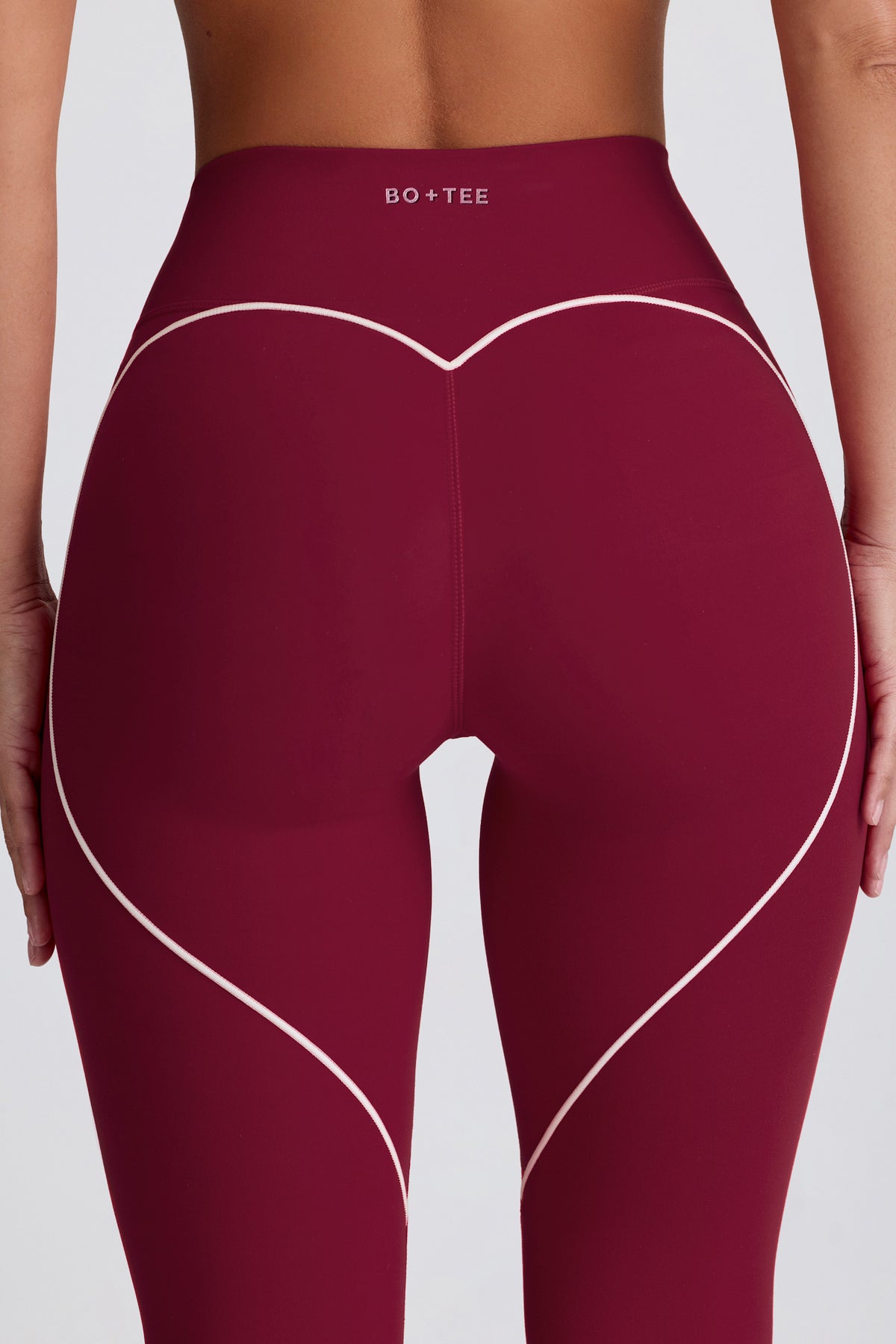 ⁣⁢Soft Active Mid-Rise Leggings in Kirschrot⁤⁣