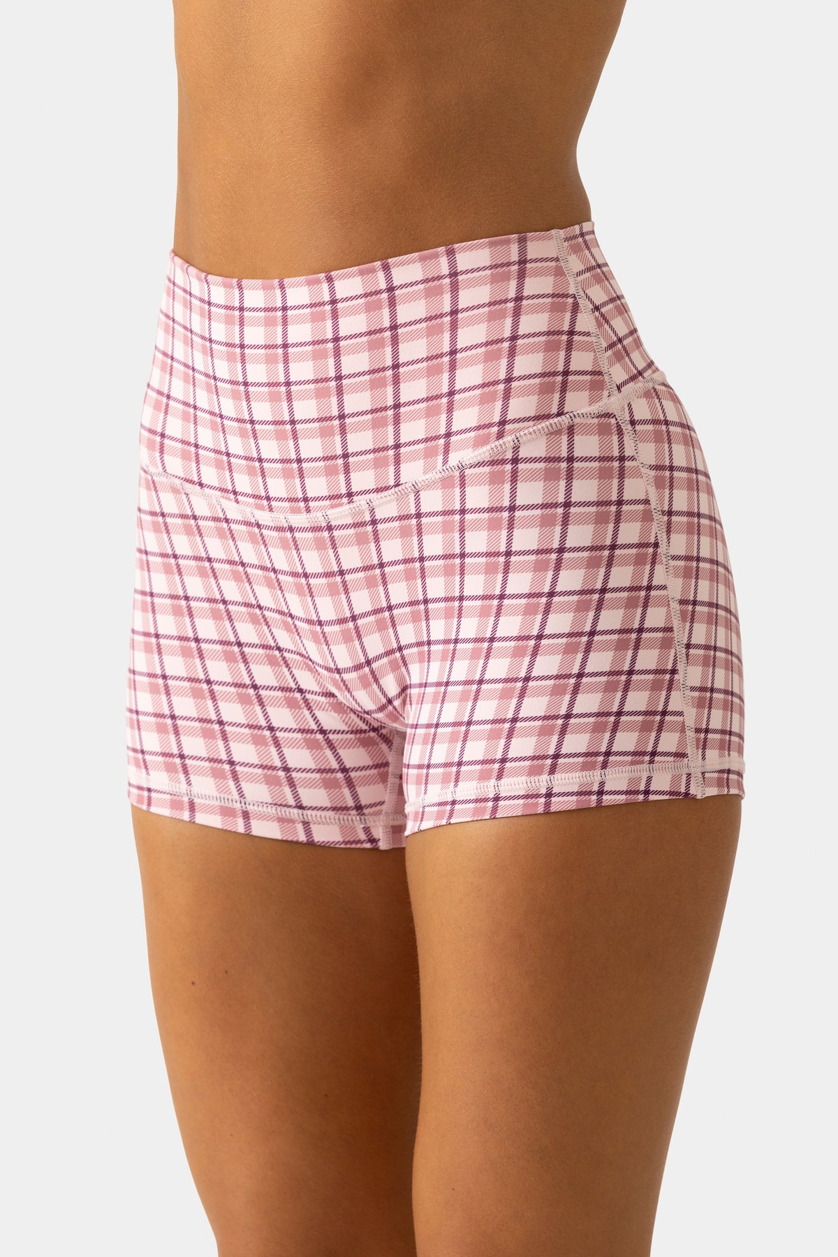 ⁣⁢Soft Active Minishorts im beerenfarbenen Karo⁤⁣