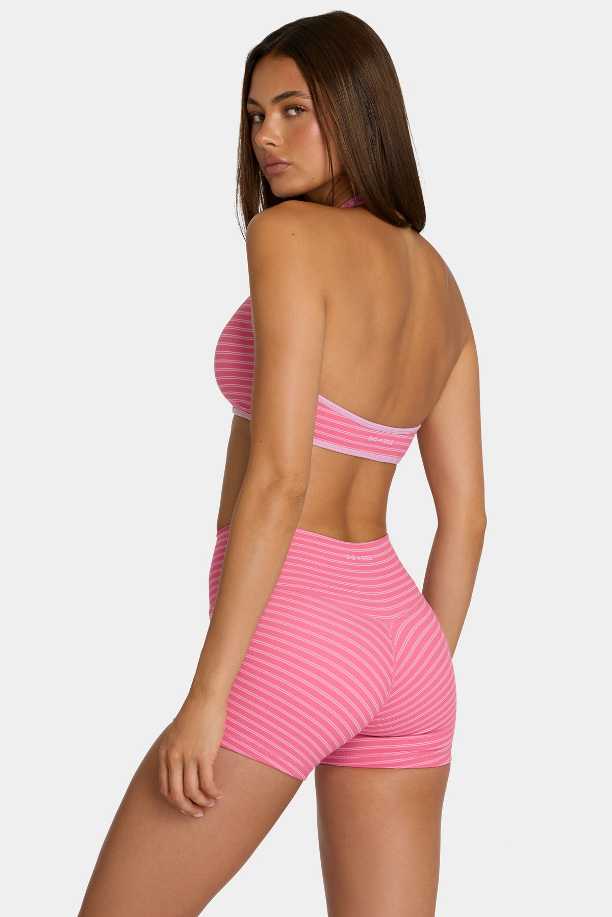 ⁣⁢Soft Active Minishorts mit rosa Streifen⁤⁣