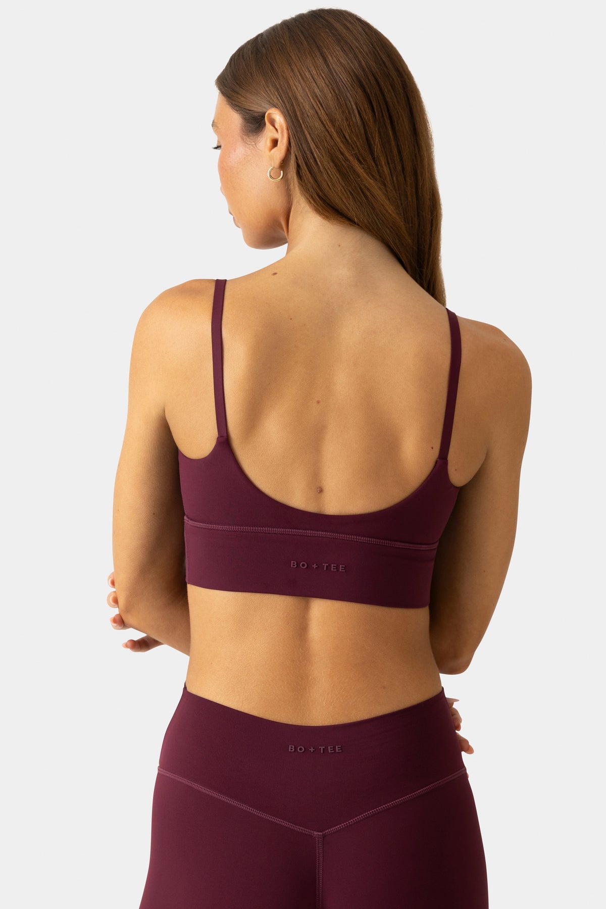 ⁣⁢Soft Active Sport-BH mit tiefem Rundhalsausschnitt in Pflaume⁤⁣ - 2