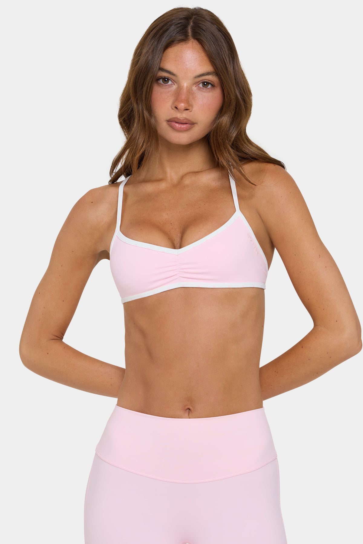 ⁣⁢Soft Active Sport-BH mit leichtem Halt in Sorbet⁤⁣ - 1