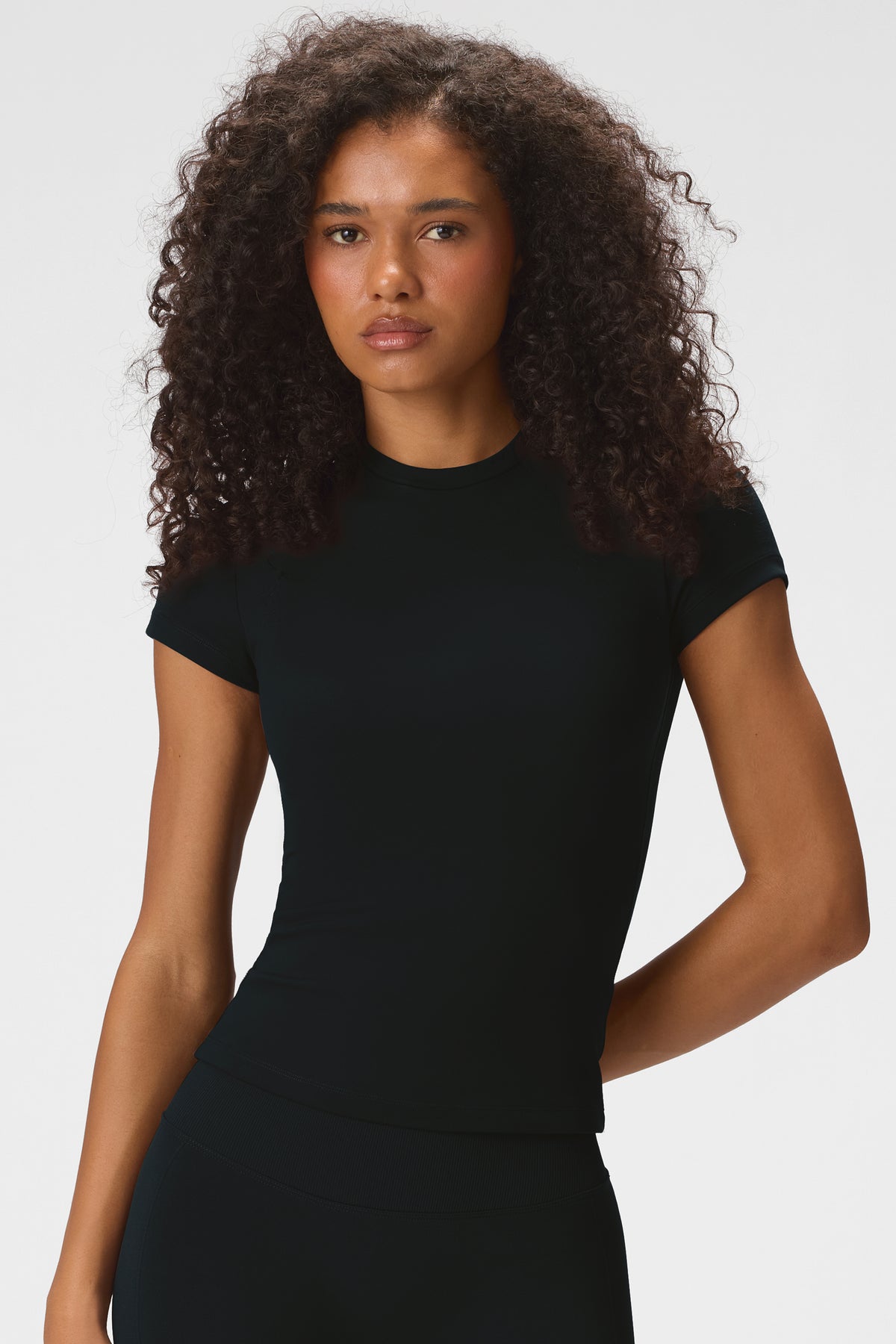 ⁣⁢Soft Active Kurzarm-Top in Schwarz⁤⁣ - 1