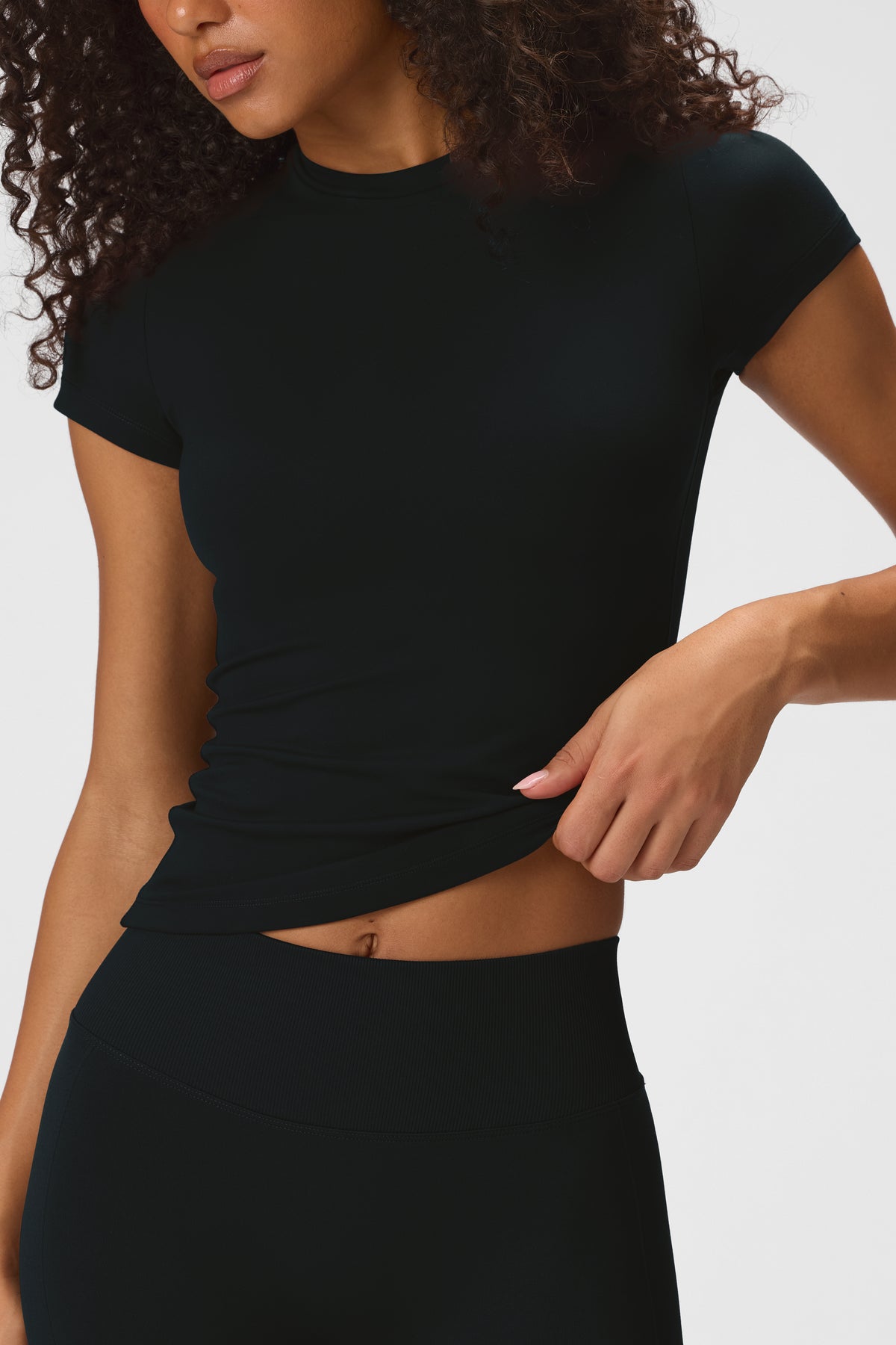 ⁣⁢Soft Active Kurzarm-Top in Schwarz⁤⁣ - 2