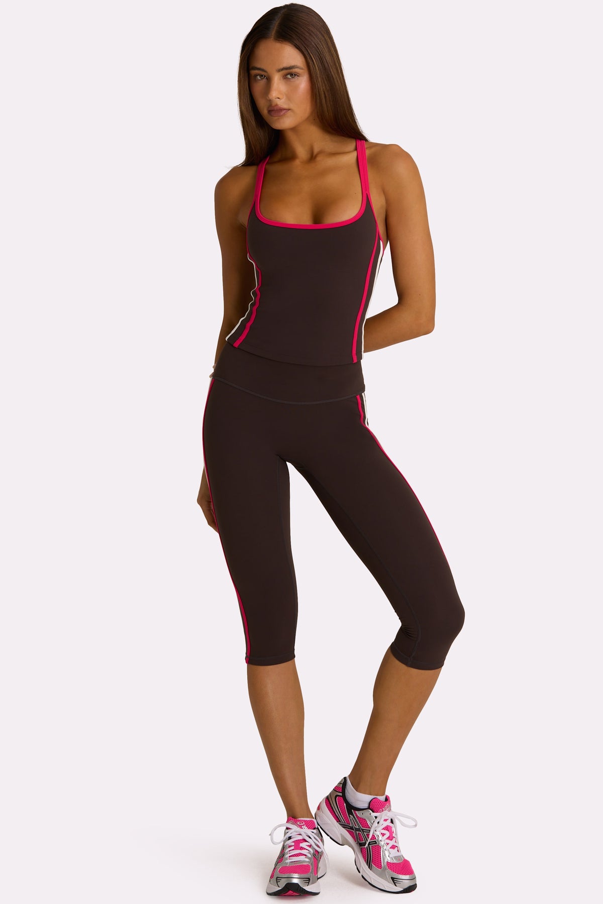 ⁣⁢Soft Active Tanktop in Truffle⁤⁣ - 2