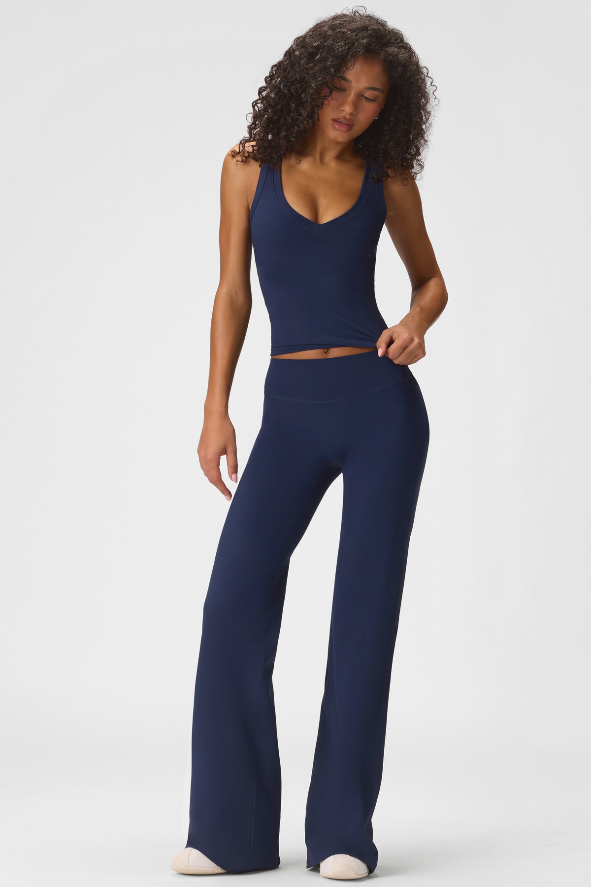 ⁣⁢Soft Active Hose mit weitem Bein in Midnight Navy⁤⁣ - 2