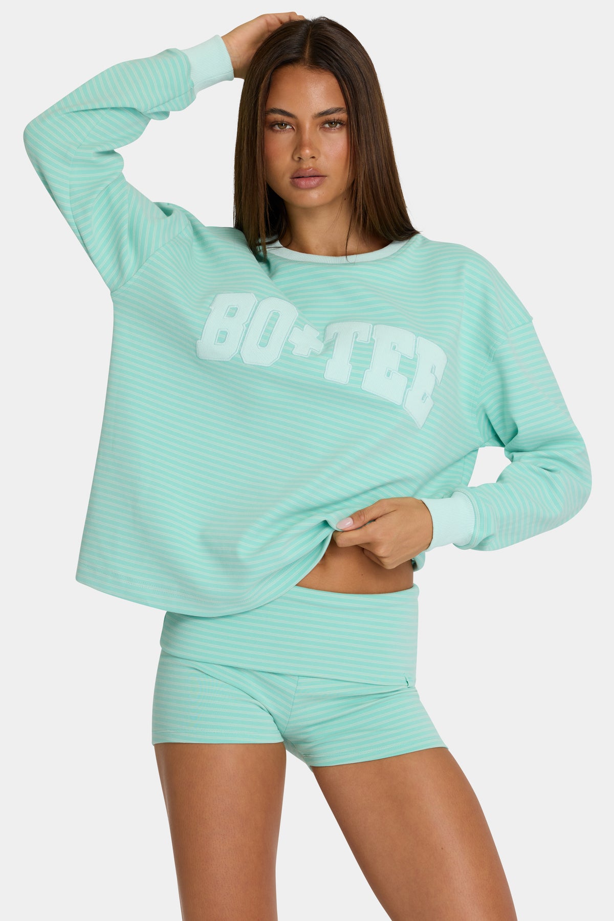 ⁣⁢Sweatshirt mit Rundhalsausschnitt aus angerautem Jersey mit aquablauen Streifen⁤⁣