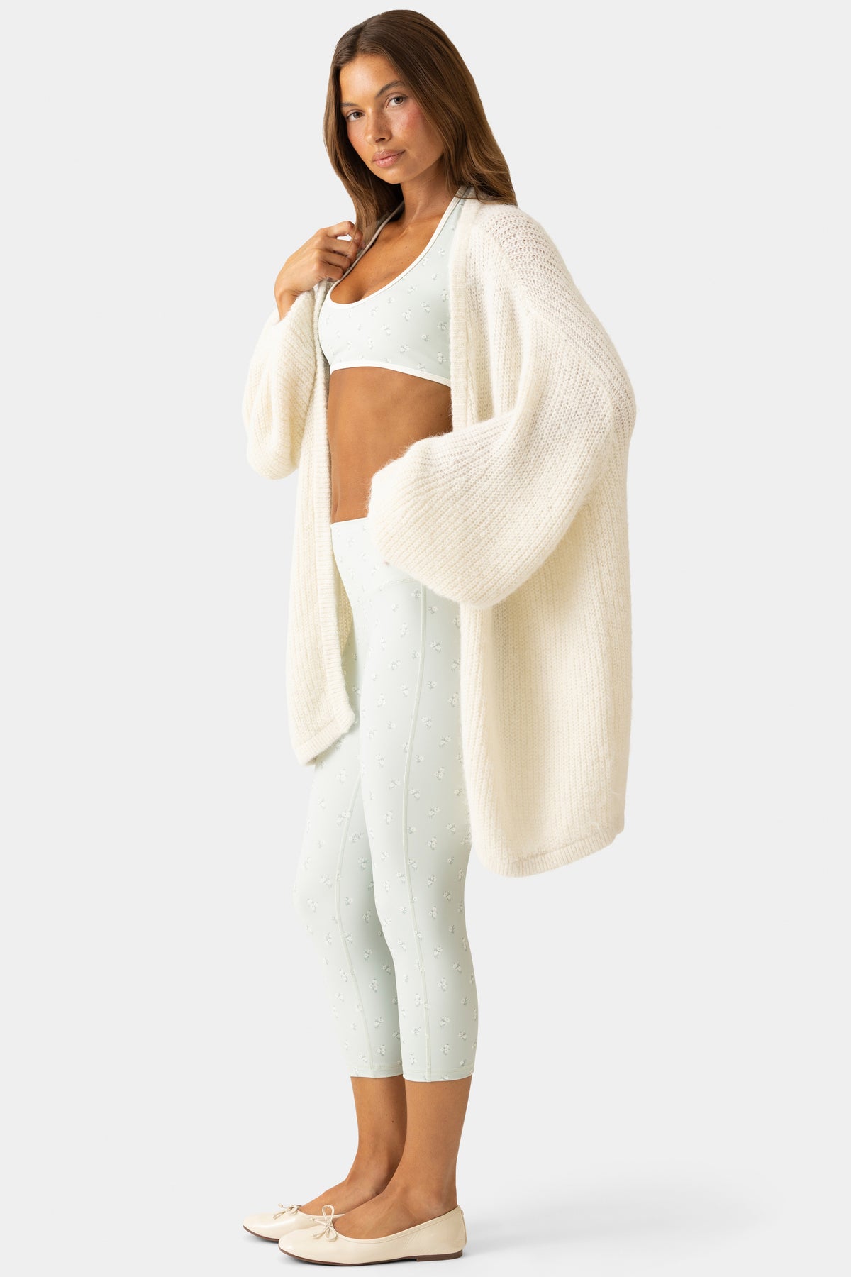 ⁣⁢Cardigan aus weichem Strick in Vanille⁤⁣