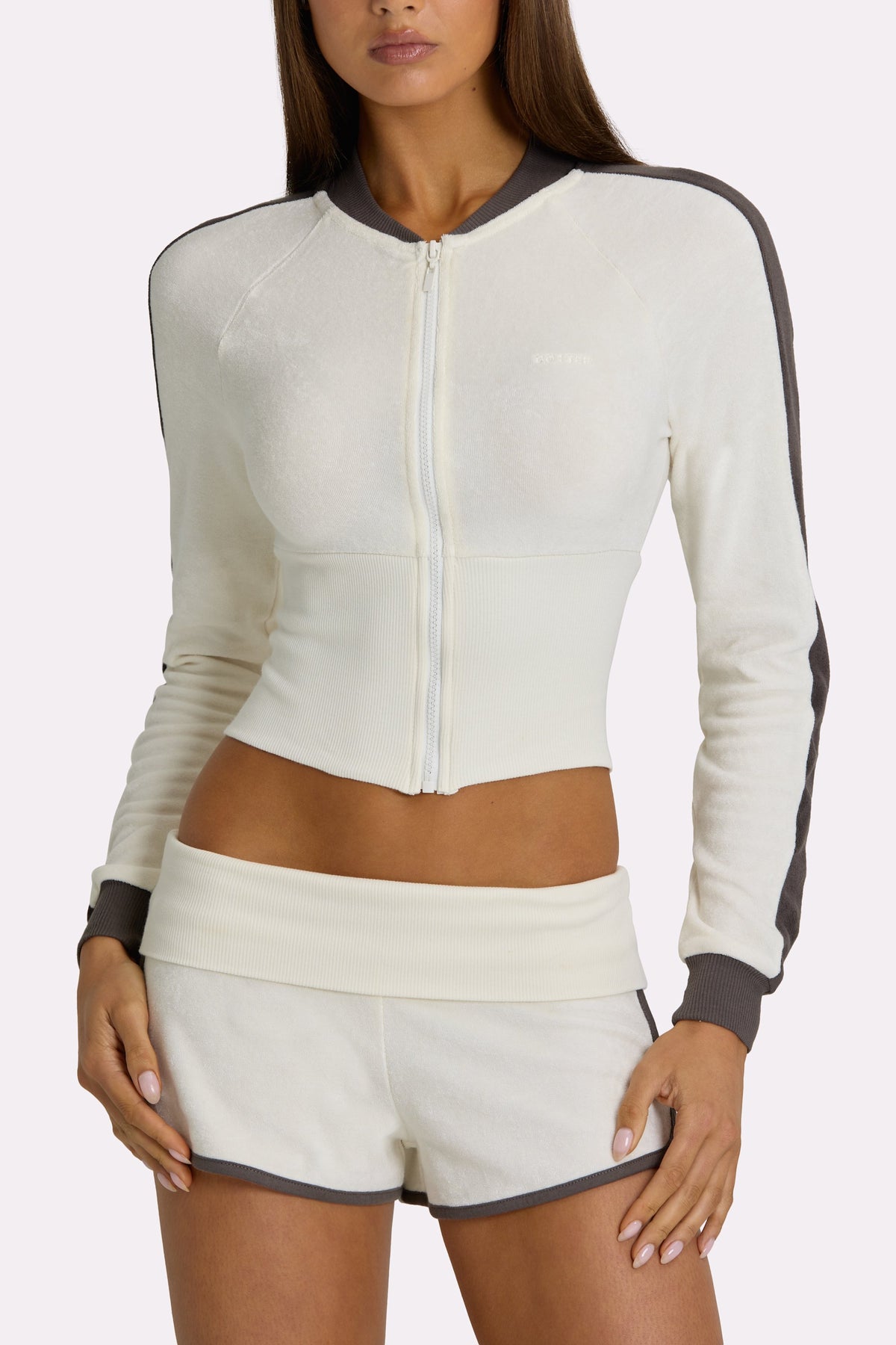 ⁣⁢Terry-Shorts mit Umschlagbund in Coconut⁤⁣ - 2