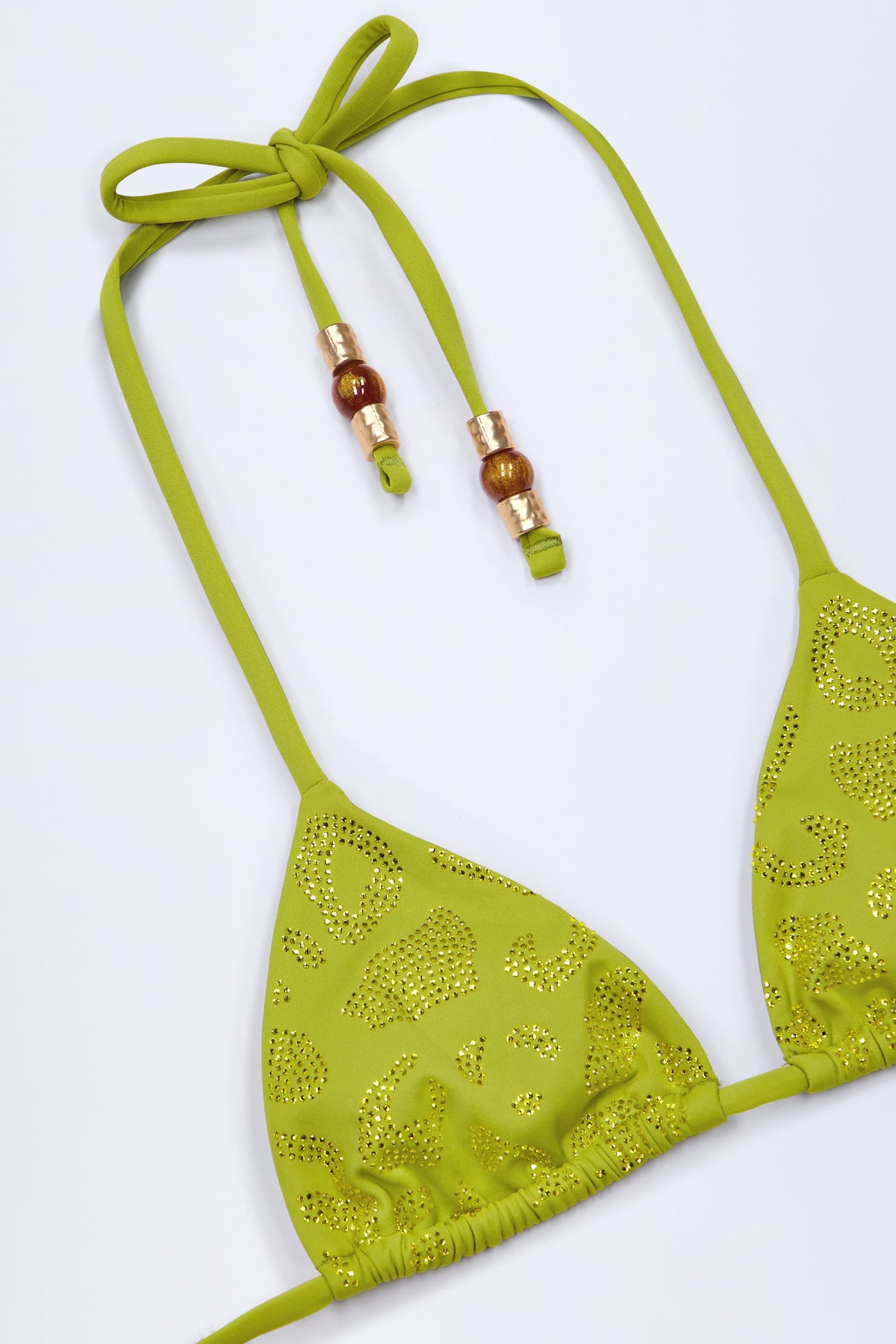 ⁣⁢Triangel-Bikini-Oberteil mit Charm-Detail in Olivgrün⁤⁣