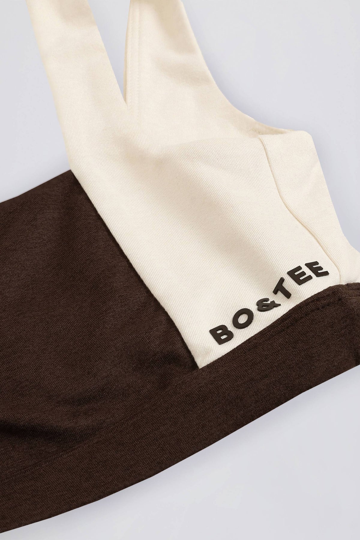 ⁣⁢Sport-BH mit Kontrastdetails in Pekan meliert⁤⁣