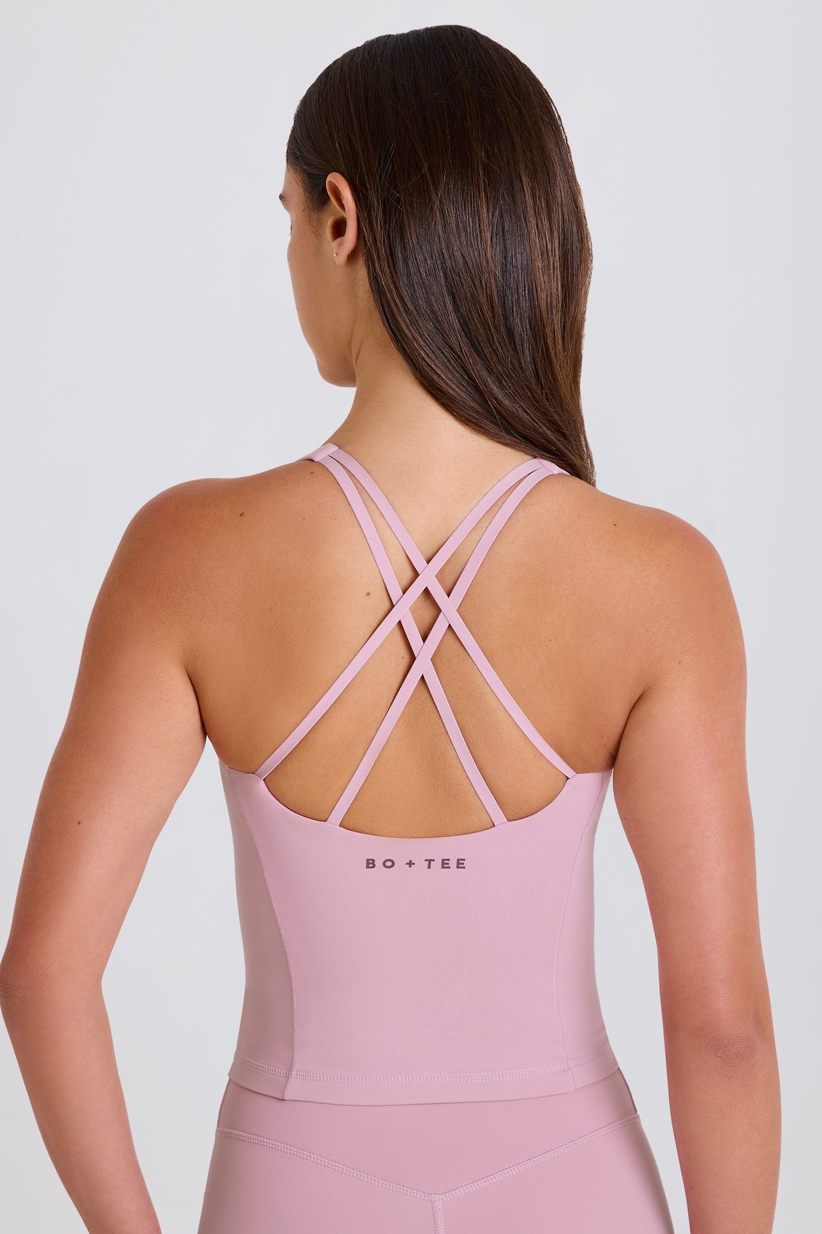 ⁣⁢Longline-Tanktop mit am Rücken überkreuzten Trägern in Mauve⁤⁣