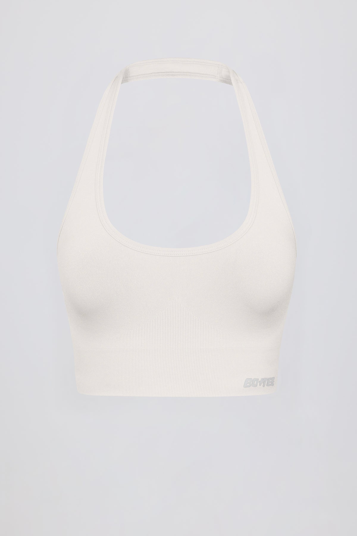 ⁣⁢Define Luxe Halterneck Sports Bra in Weiß⁤⁣