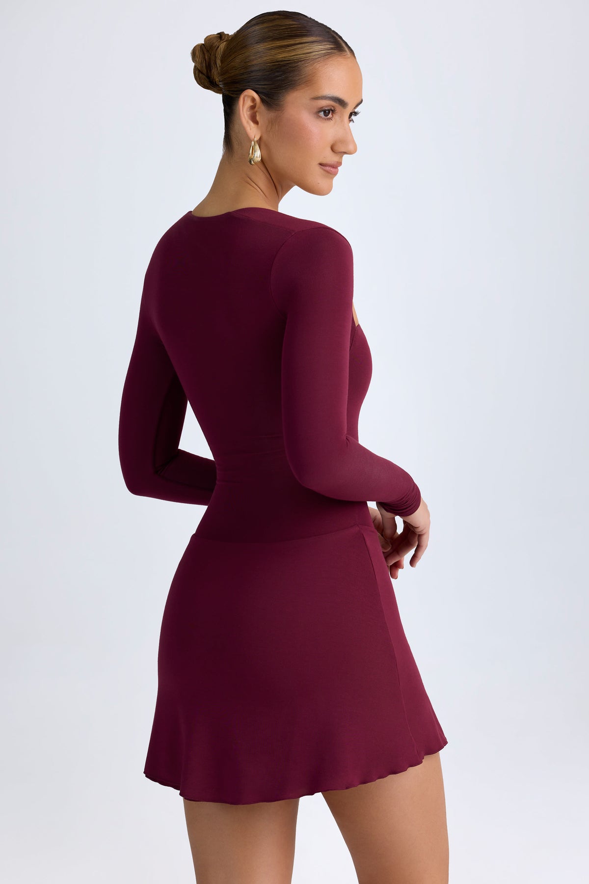 ⁣⁢Modal Asymmetrisches A-Linien-Minikleid in Weinrot⁤⁣