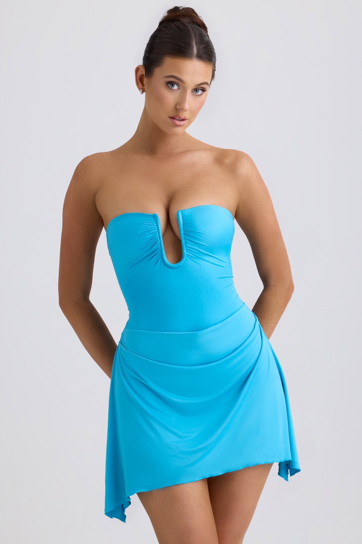⁣⁢Drapiertes A-Linien-Minikleid aus Slinky-Jersey in Ozeanblau⁤⁣