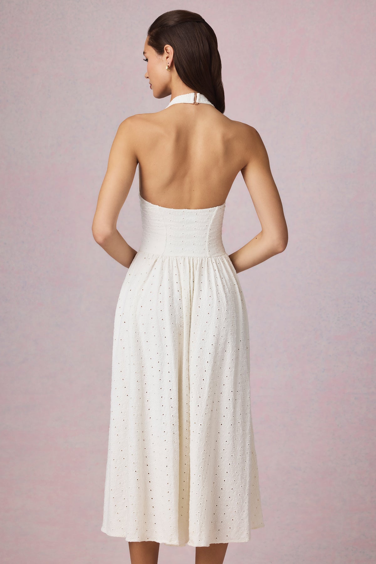 ⁣⁢Modal-Neckholder-Midaxikleid mit Lochstickerei in Weiß⁤⁣