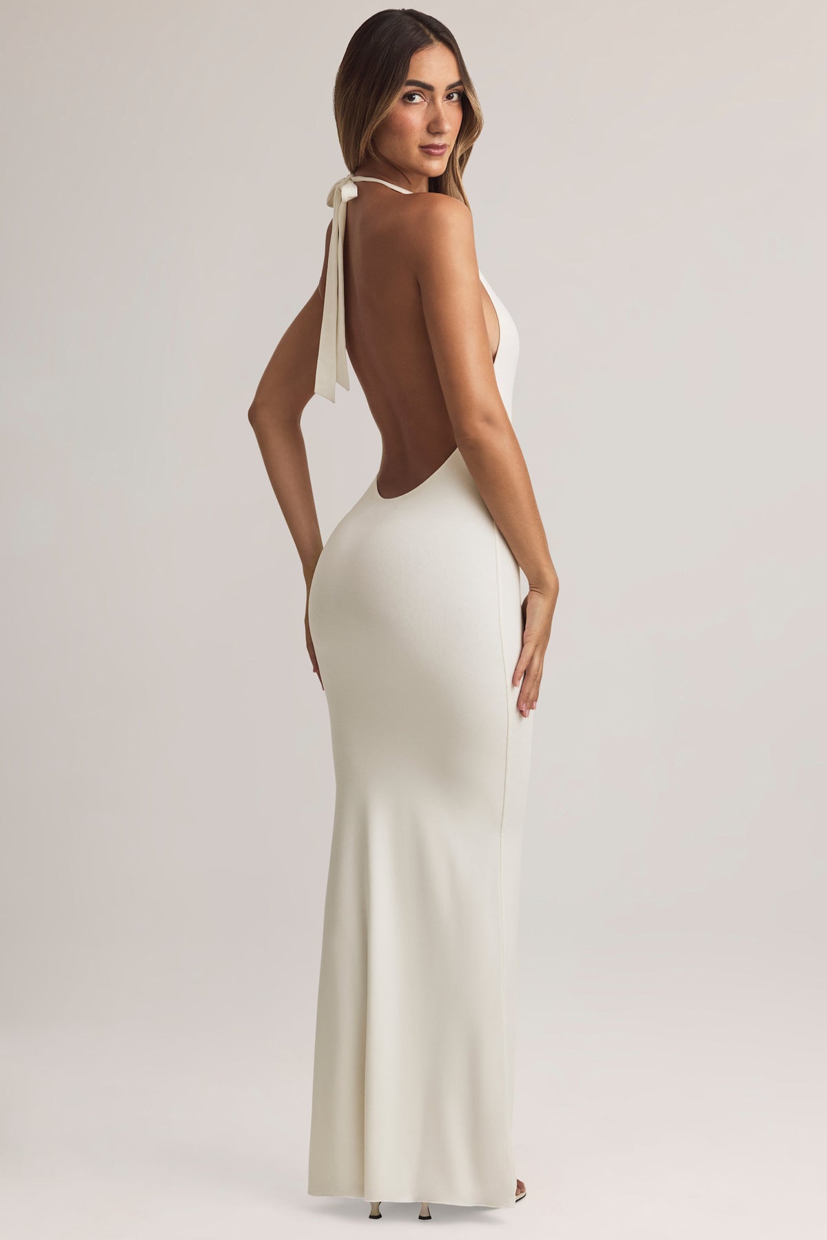 ⁣⁢Modal Halterneck Maxikleid in Weiß⁤⁣ - 1