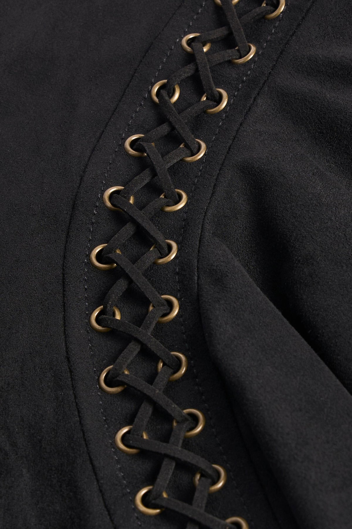 ⁣⁢Mid-Waist-Minirock mit Schnürung in Schwarz⁤⁣