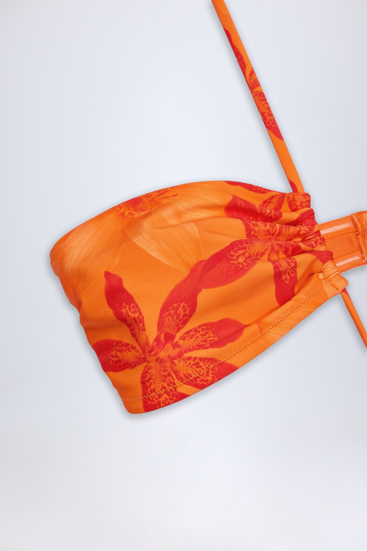 ⁣⁢Neckholder-Badeanzug mit Cut-out im orangefarbenen Orchideenmuster⁤⁣