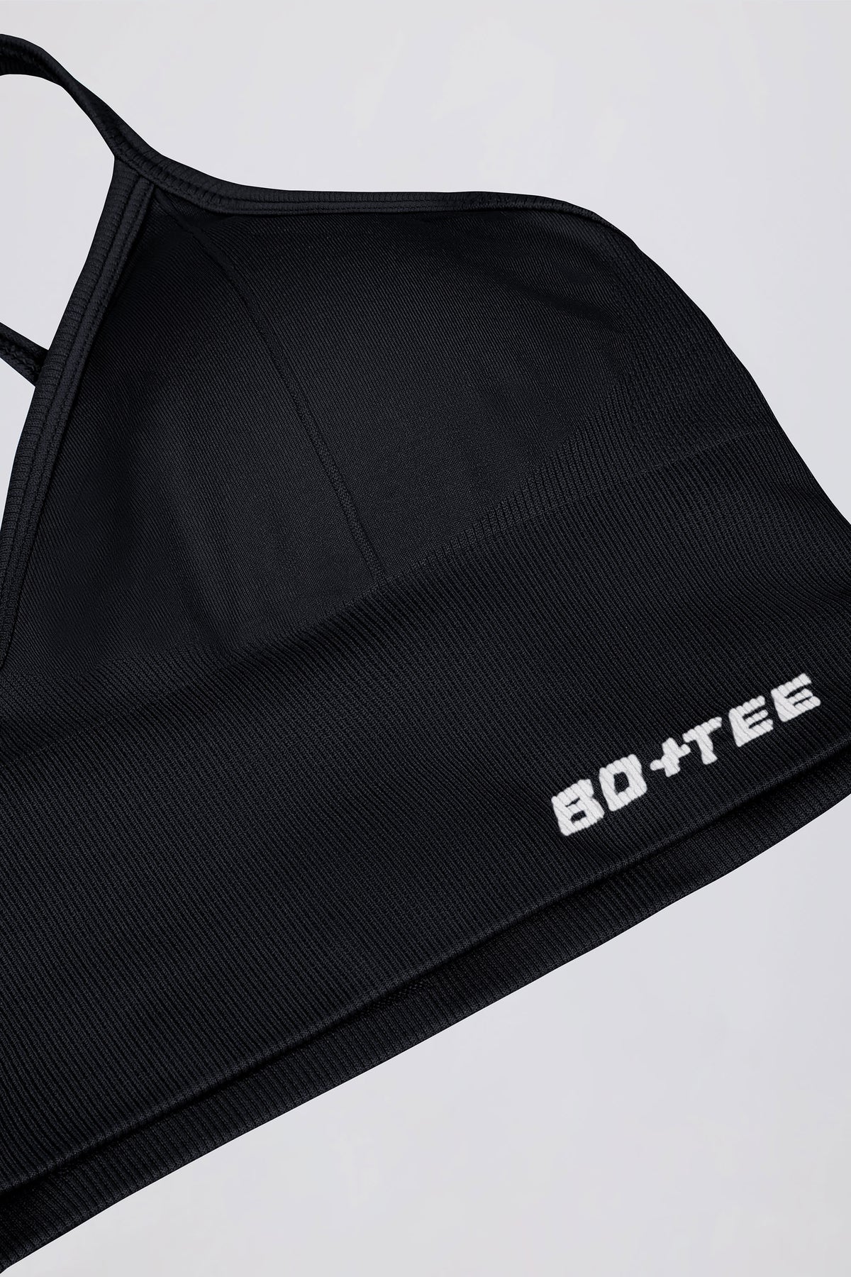 ⁣⁢Define Luxe Sport-BH mit V-Ausschnitt in Schwarz⁤⁣