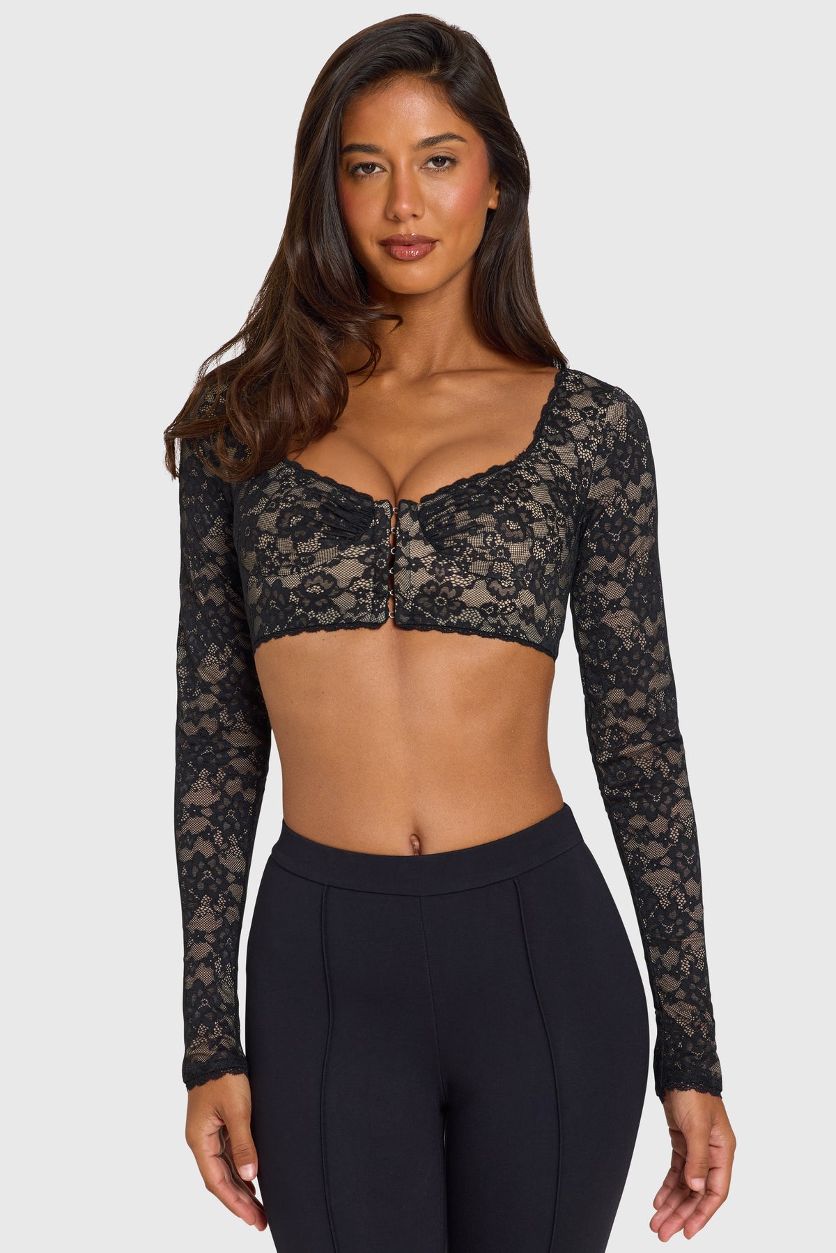 ⁣⁢Langes Spitzen-Crop-Top in Schwarz⁤⁣ - 1
