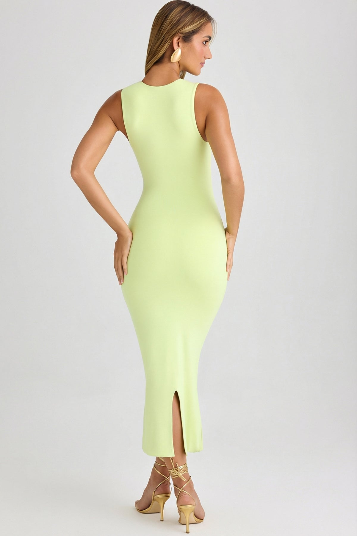 ⁣⁢Modal-Bodycon-Midikleid in Matcha⁤⁣