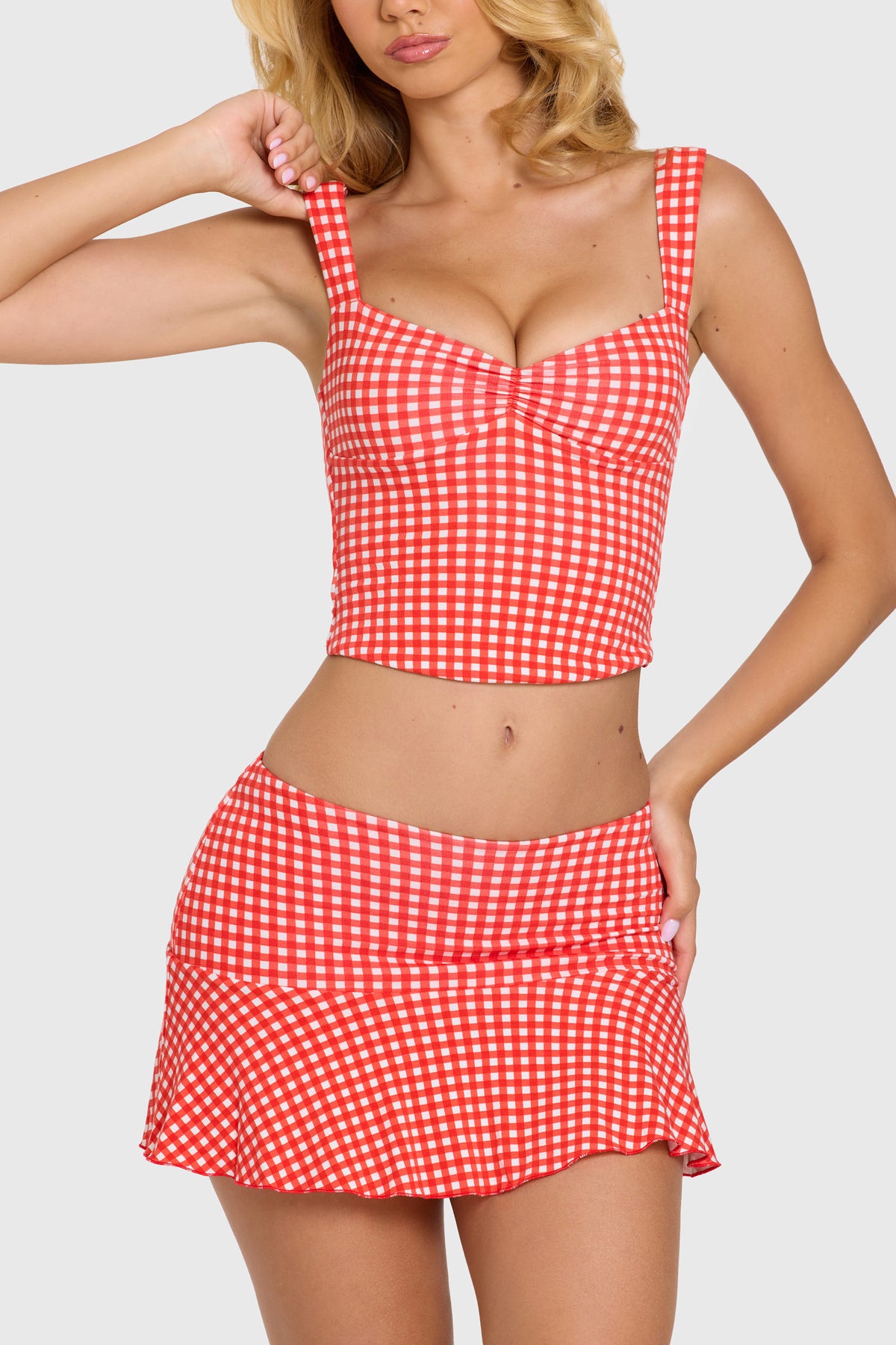 ⁣⁢Gerüschtes Bust-Top aus Modal in Rot-Gingham⁤⁣ - 2
