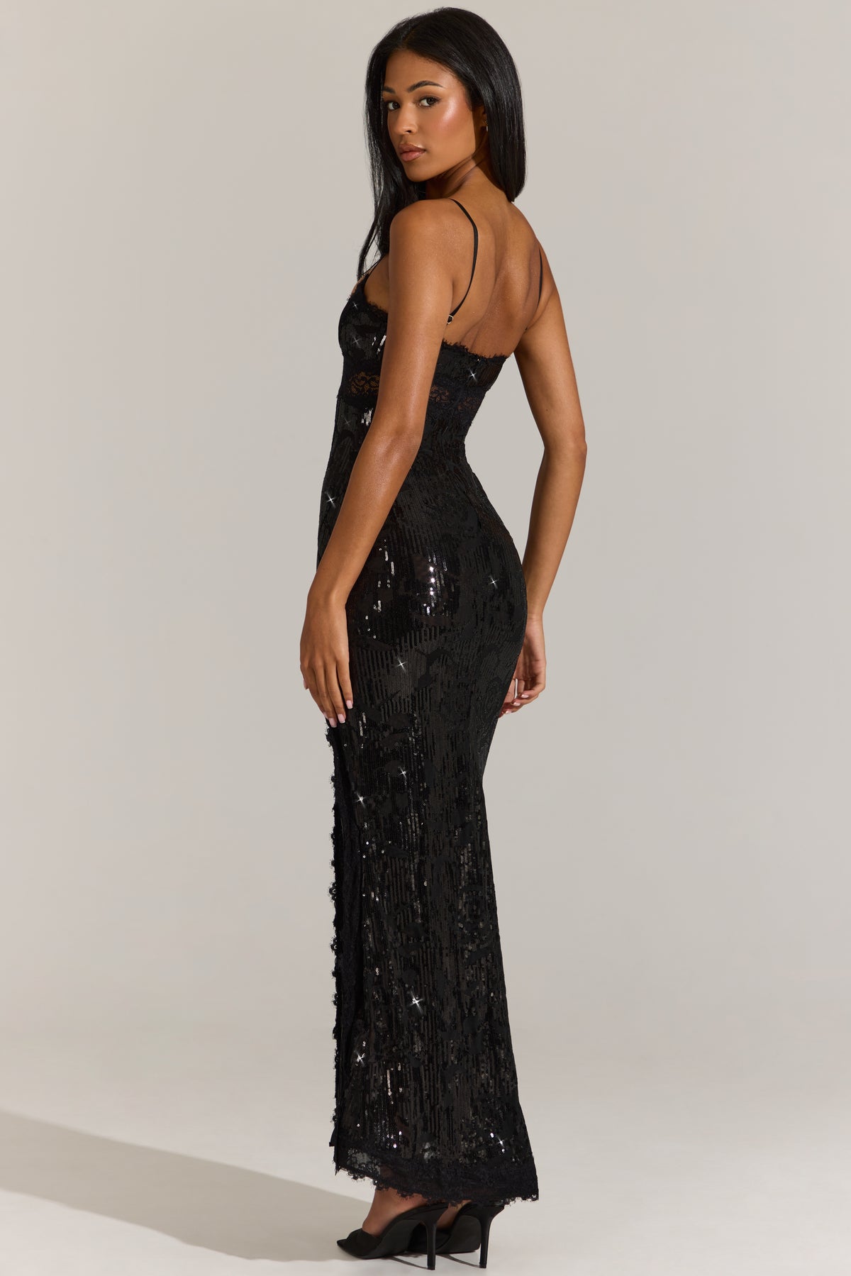 ⁣⁢Verziertes Maxikleid mit Spitzenbesatz in Schwarz⁤⁣ - 2