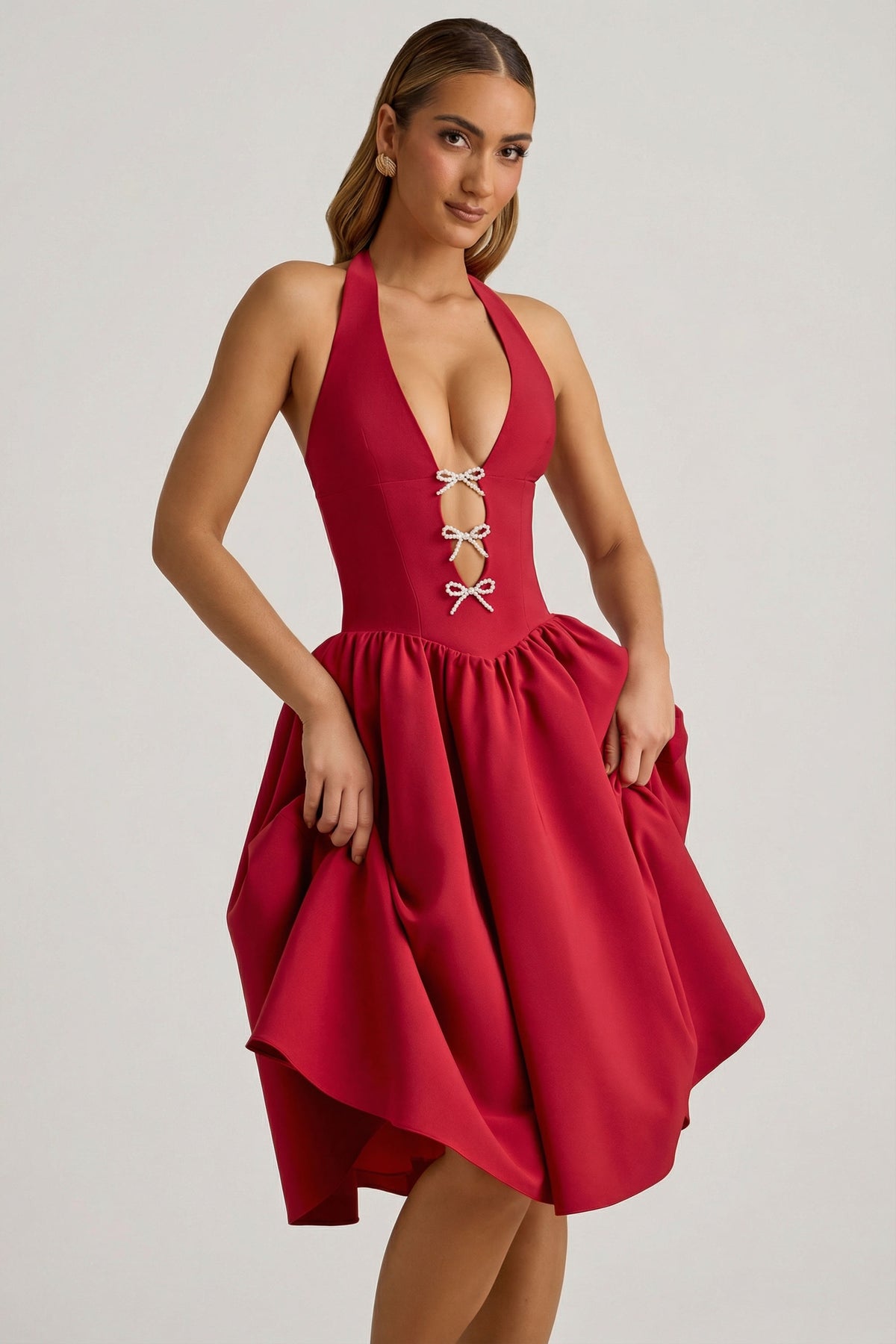 ⁣⁢Neckholder-Midikleid mit Schleifendetail in Rot⁤⁣