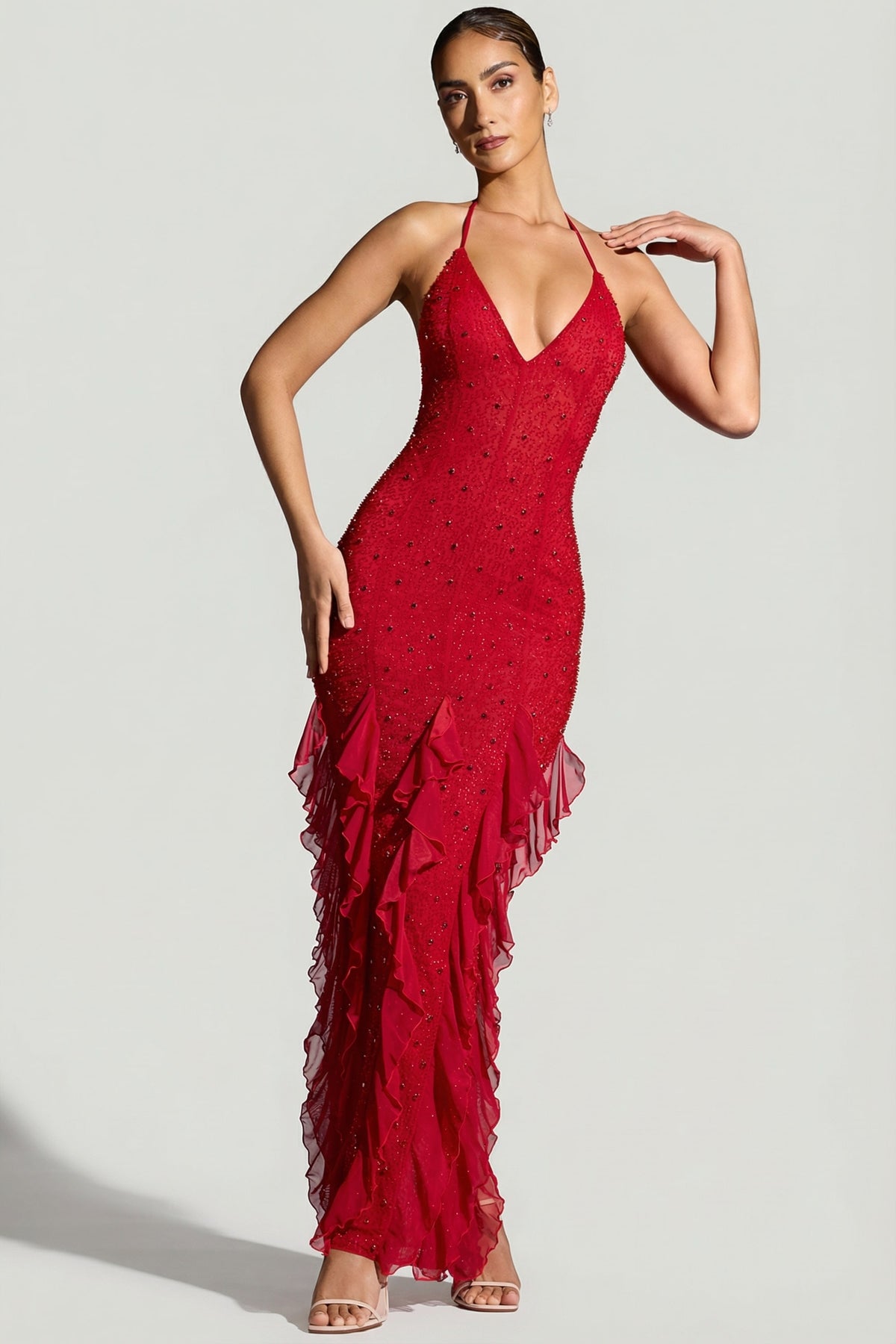 ⁣⁢Verziertes Neckholder-Maxikleid mit Rüschen in Rouge⁤⁣