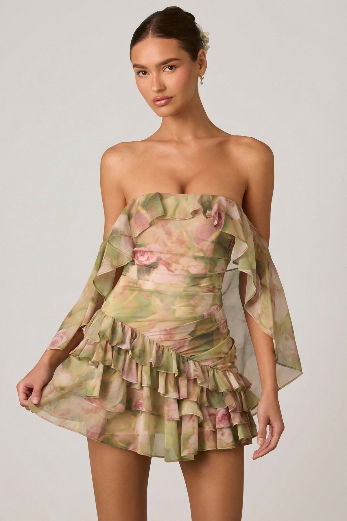 ⁣⁢Off-Shoulder-Minikleid mit Rüschen im bunten Blumenmuster⁤⁣