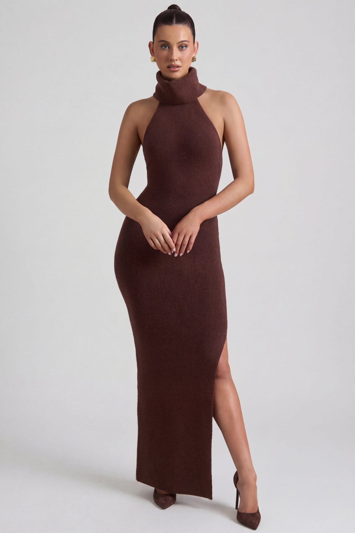 ⁣⁢Rippstrick-Rollkragen-Maxikleid rückenfrei in Espresso⁤⁣ - 1