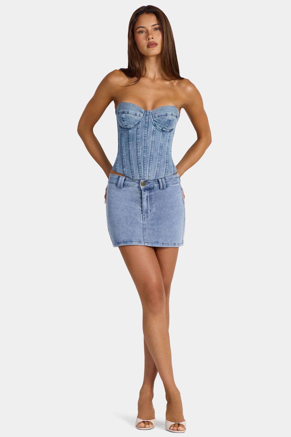 ⁣⁢Low-Rise Denim Minirock in Mid-Blue⁤⁣ - 1