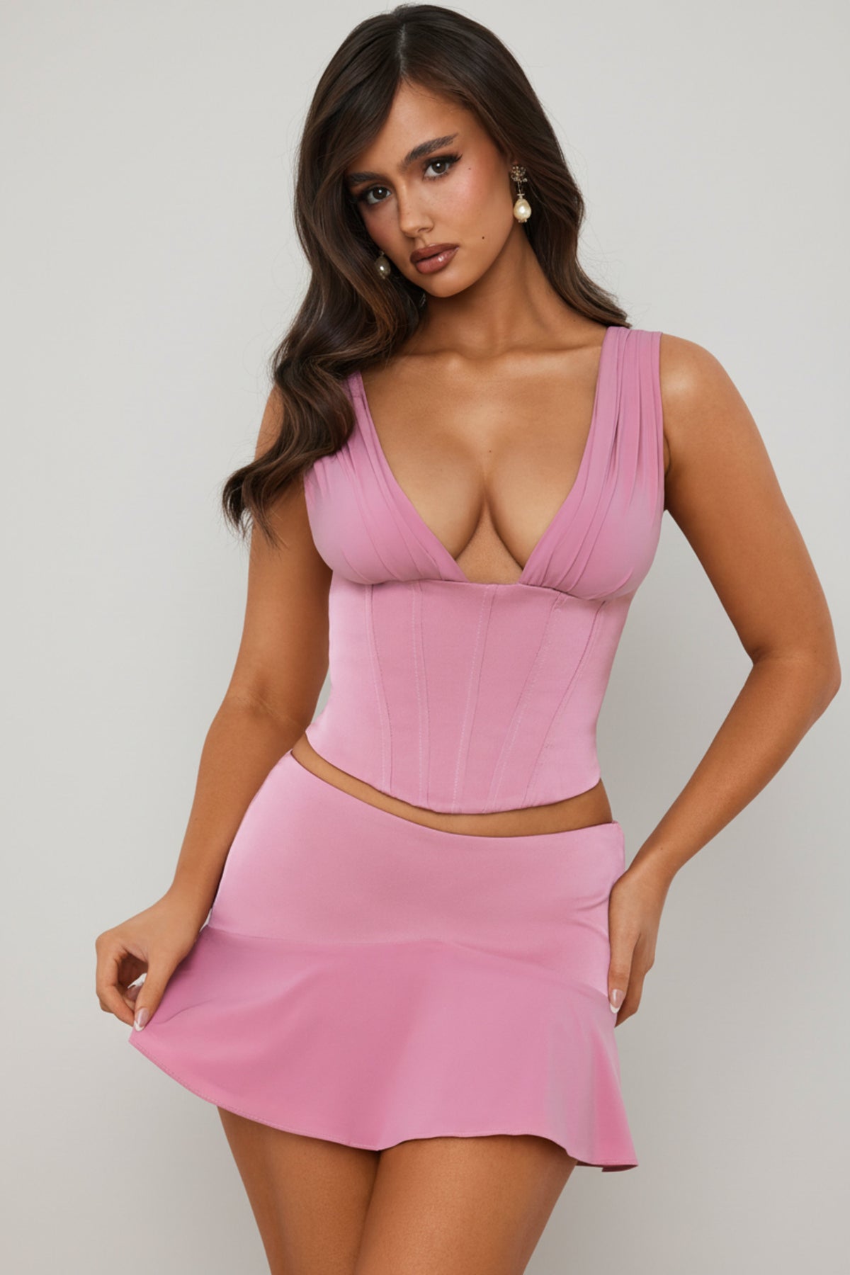 ⁣⁢Mid-Rise Godet A-Linien-Minirock in Mauve⁤⁣