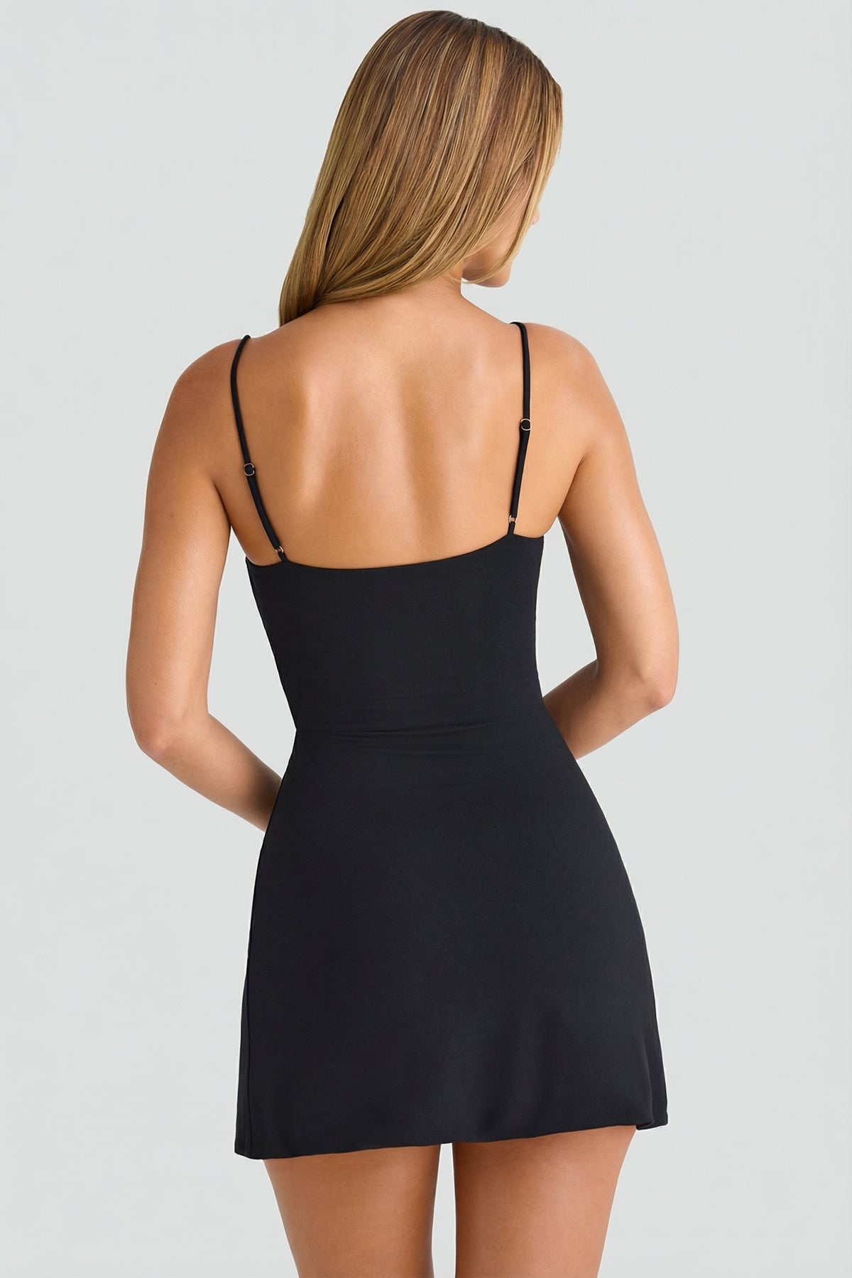 ⁣⁢A-Linien-Minikleid aus Modal mit Sweetheart-Ausschnitt in Schwarz⁤⁣