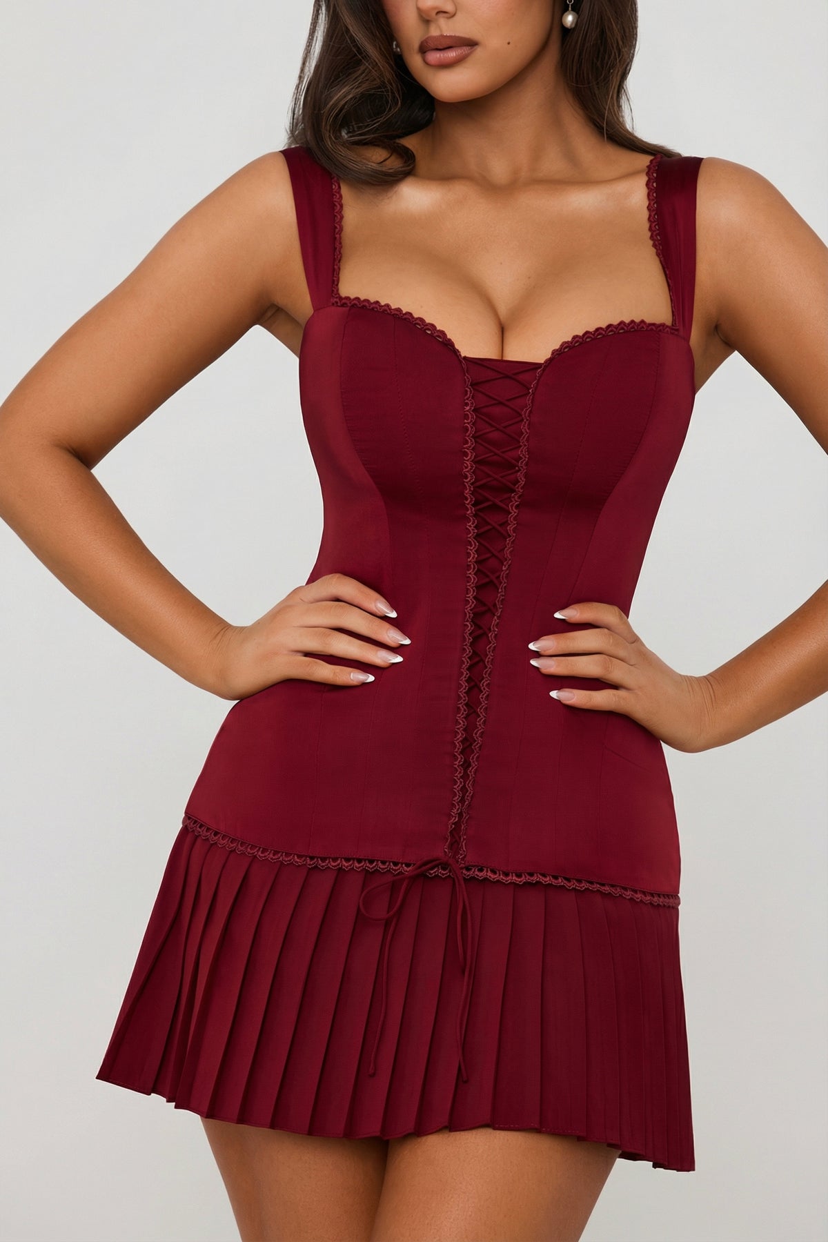 ⁣⁢Korsett-Minikleid mit Schleifen-Detail und Schnürung in Beerenrot⁤⁣