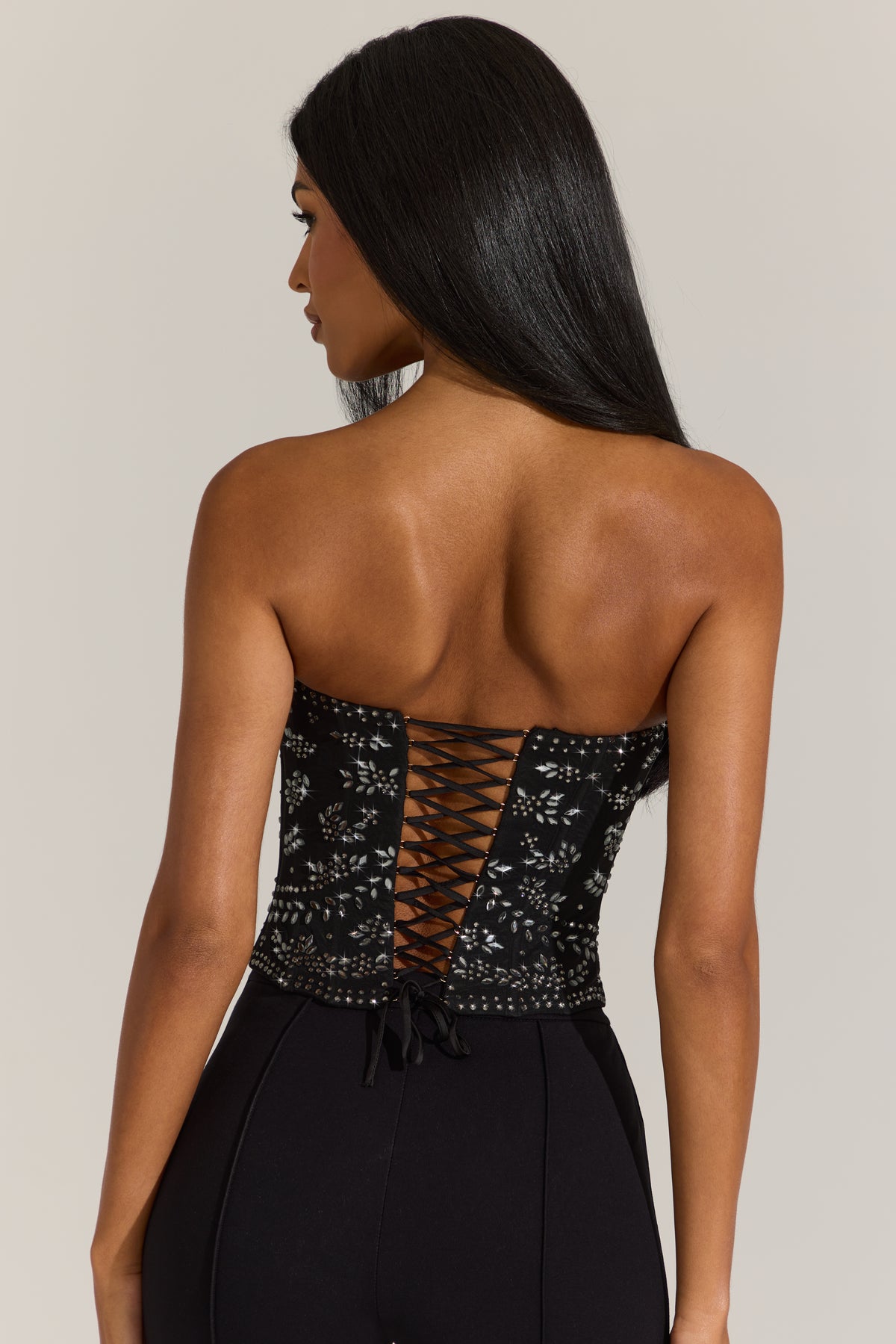 ⁣⁢Verziertes Korsett-Top in Schwarz⁤⁣