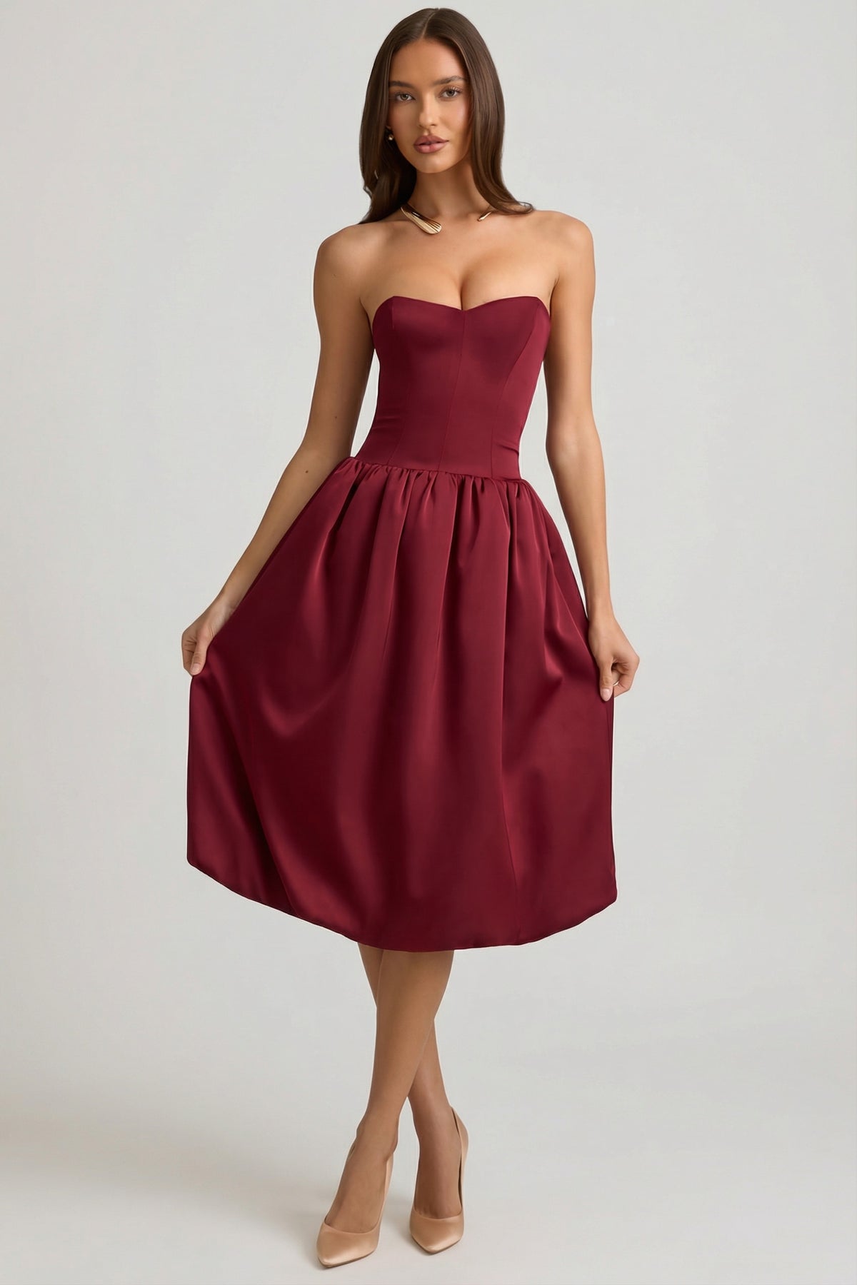 ⁣⁢Midaxi-Kleid mit Schleifen-Detail und Ballon-Saum, umwandelbar in Weinrot⁤⁣
