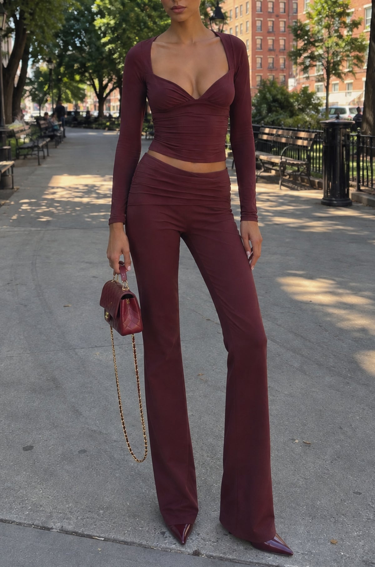 ⁣⁢Modal Mid-Rise Hose in Plum⁤⁣ - 1