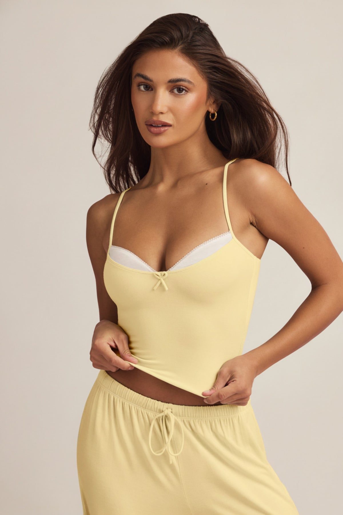 ⁣⁢Modal-Camisole-Pyjama-Oberteil in Pastellgelb⁤⁣