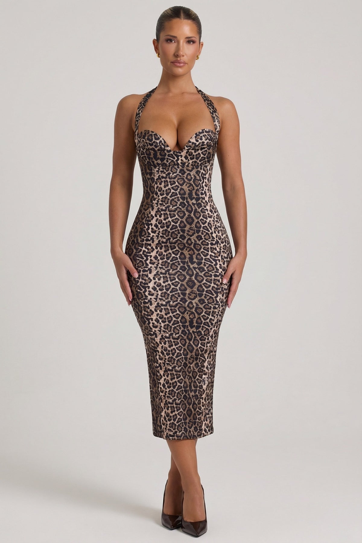 ⁣⁢Lagen-Neckholder-Bodycon-Midikleid im Leopardenmuster⁤⁣