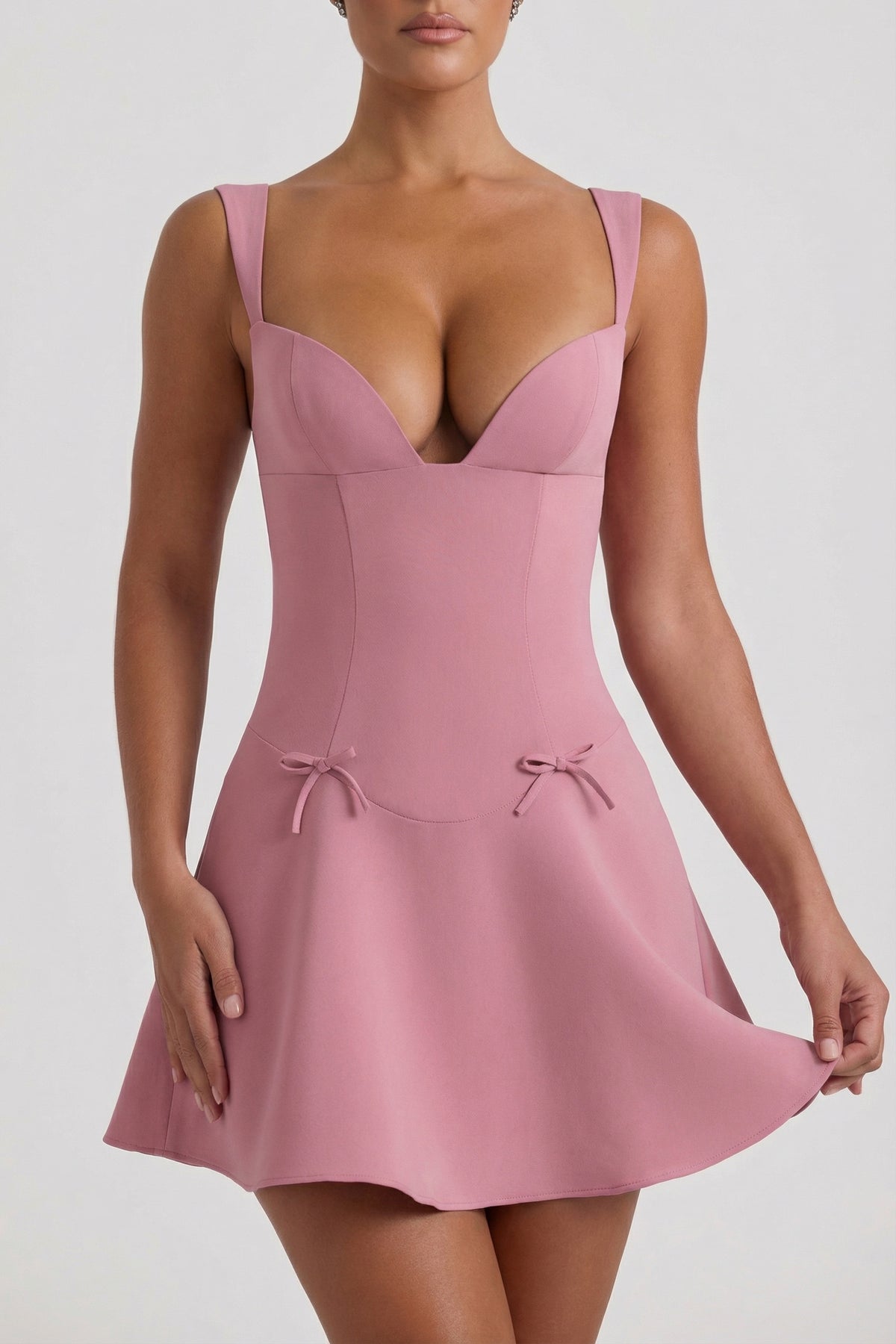 ⁣⁢A-Linien-Minikleid mit Schleifen-Detail in Staubrosa⁤⁣