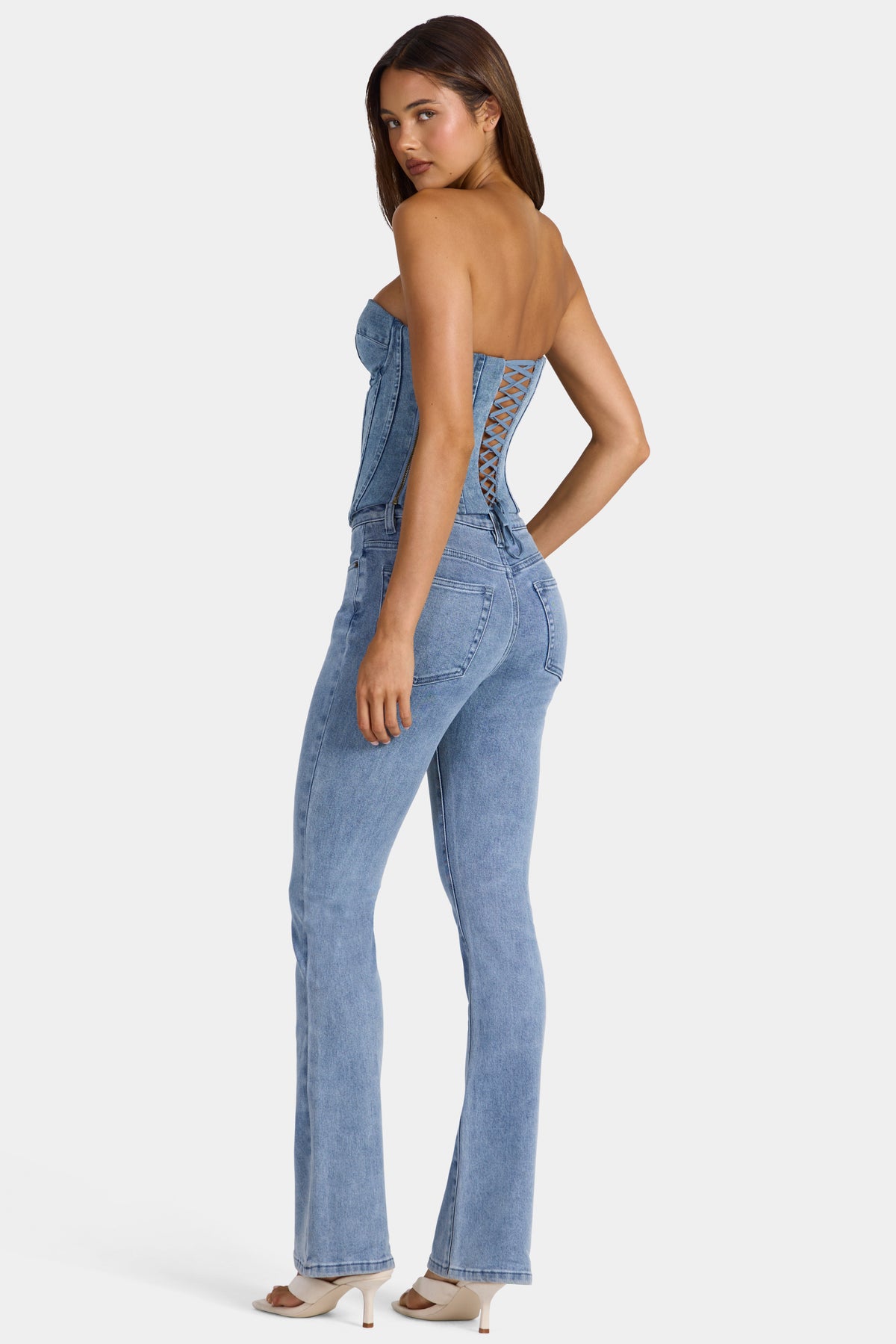 ⁣⁢Low-Rise Schlagjeans in Hellblau⁤⁣ - 2