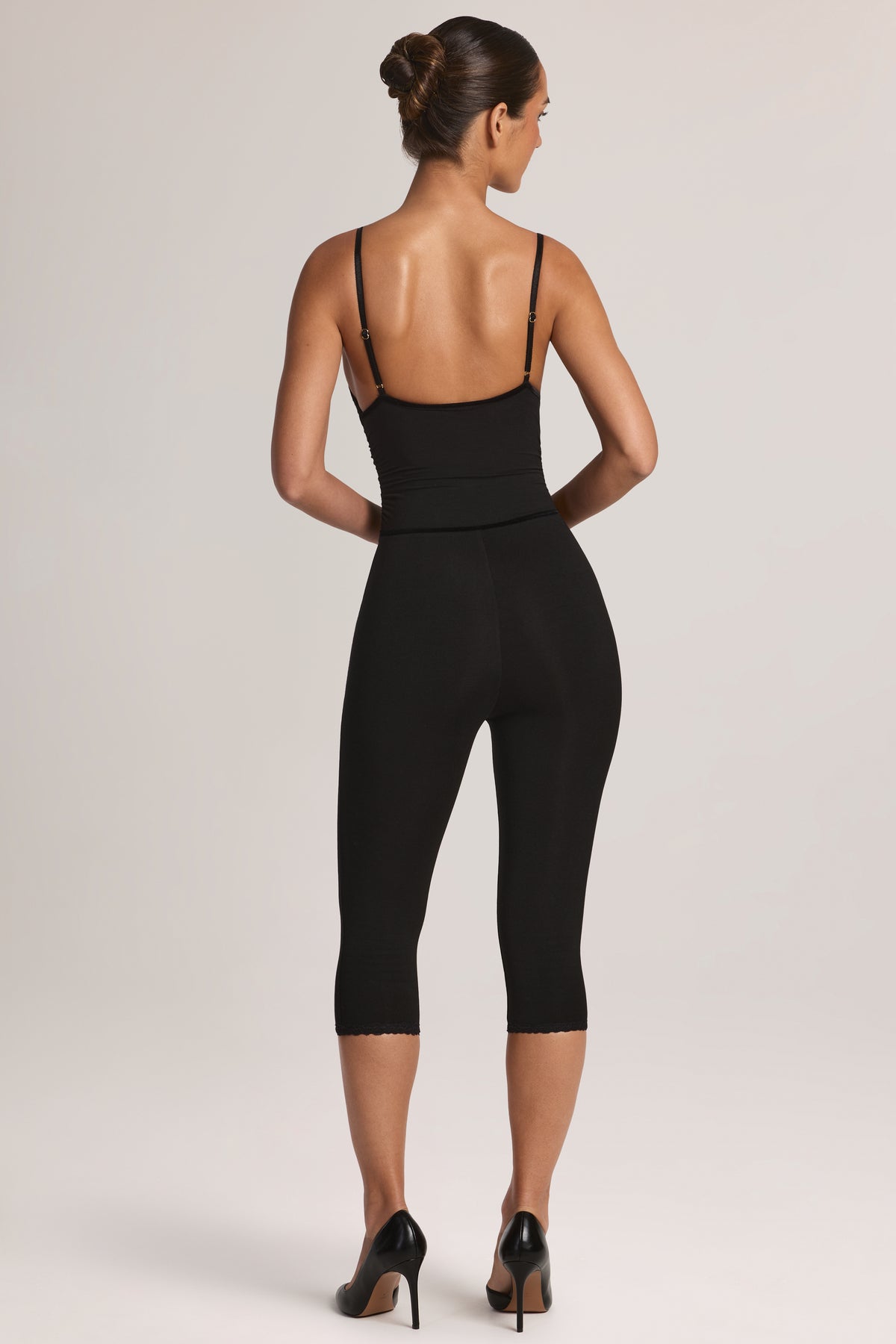 ⁣⁢Modal Capri-Jumpsuit in Schwarz⁤⁣ - 2