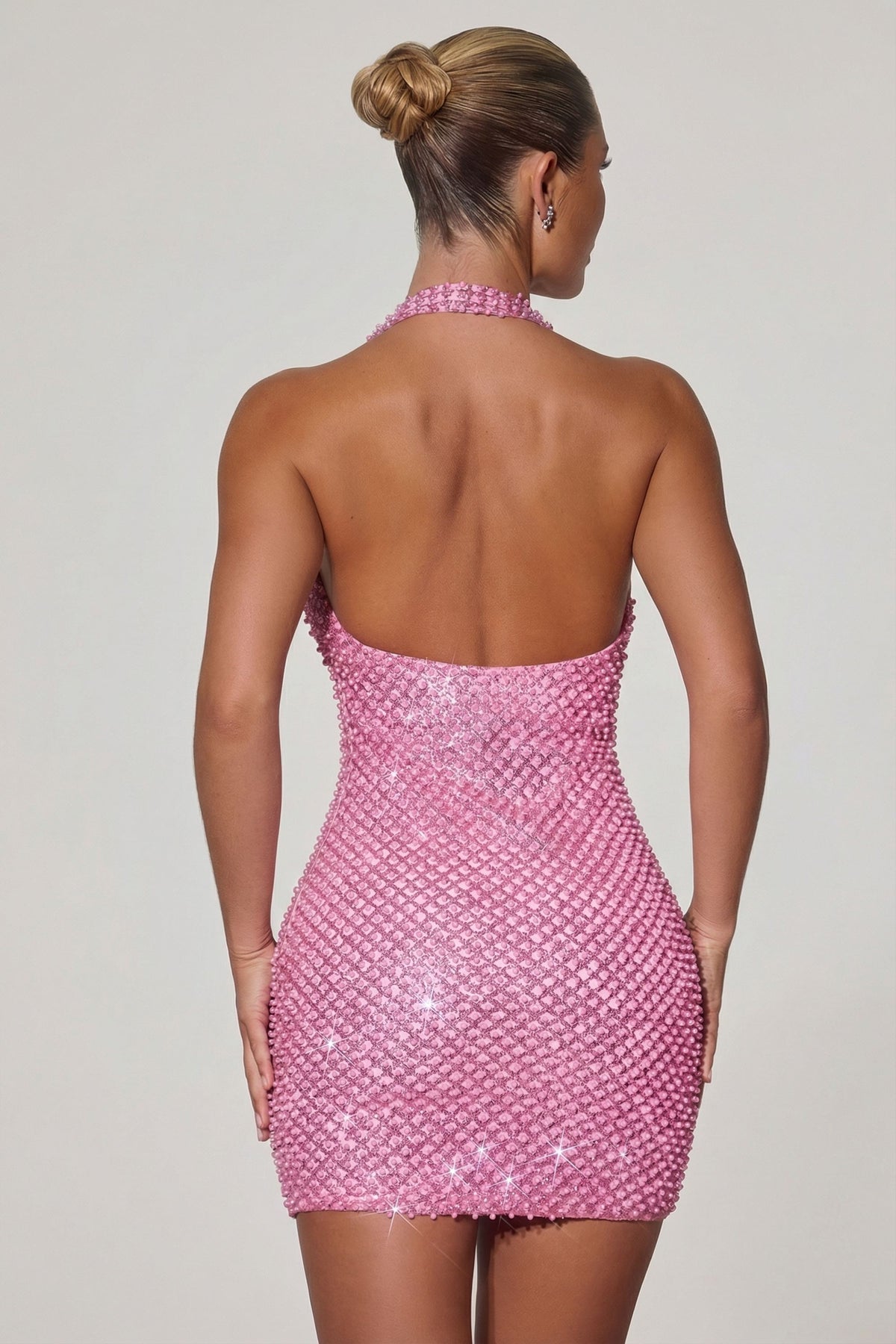 ⁣⁢Verziertes Minikleid mit Herz-Detail und Wasserfallausschnitt in Pink⁤⁣ - 2