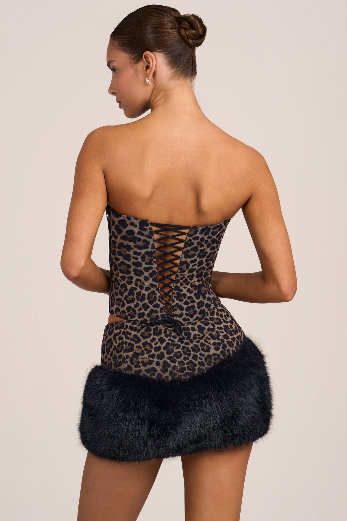 ⁣⁢Faux Fur Low-Rise Minirock in Leopardenmuster⁤⁣ - 2