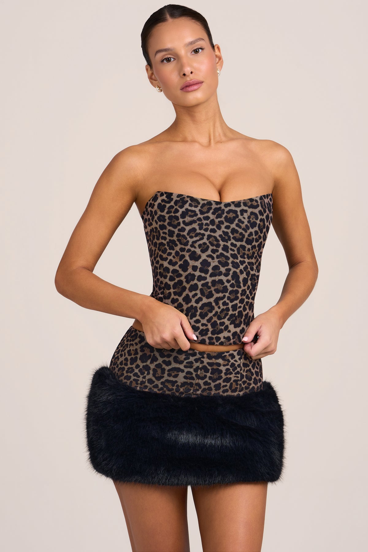⁣⁢Faux Fur Low-Rise Minirock in Leopardenmuster⁤⁣ - 1