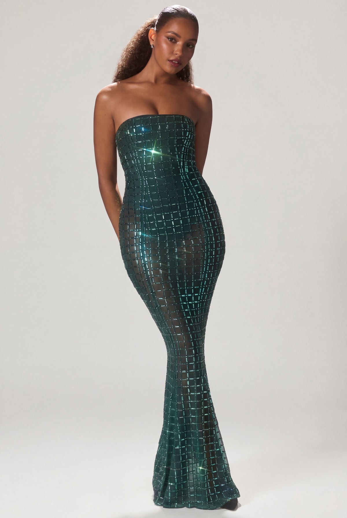 ⁣⁢Verziertes trägerloses Abendkleid in Smaragdgrün⁤⁣